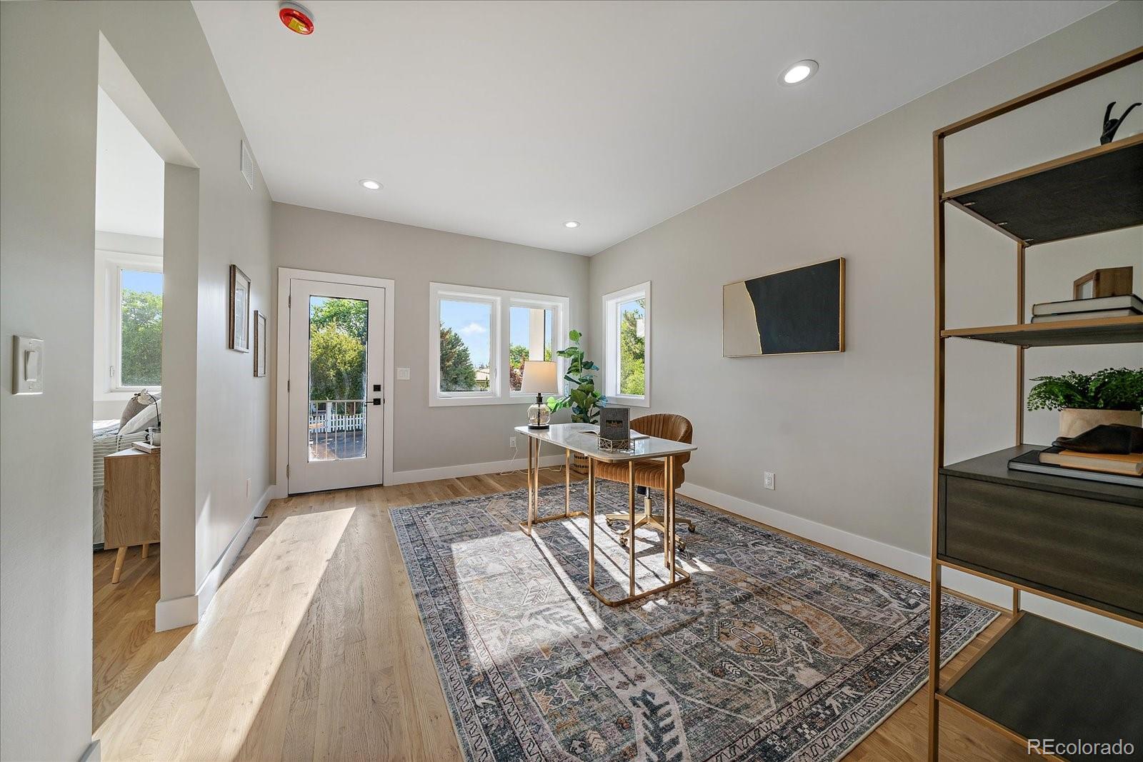 5838 S Louthan Street