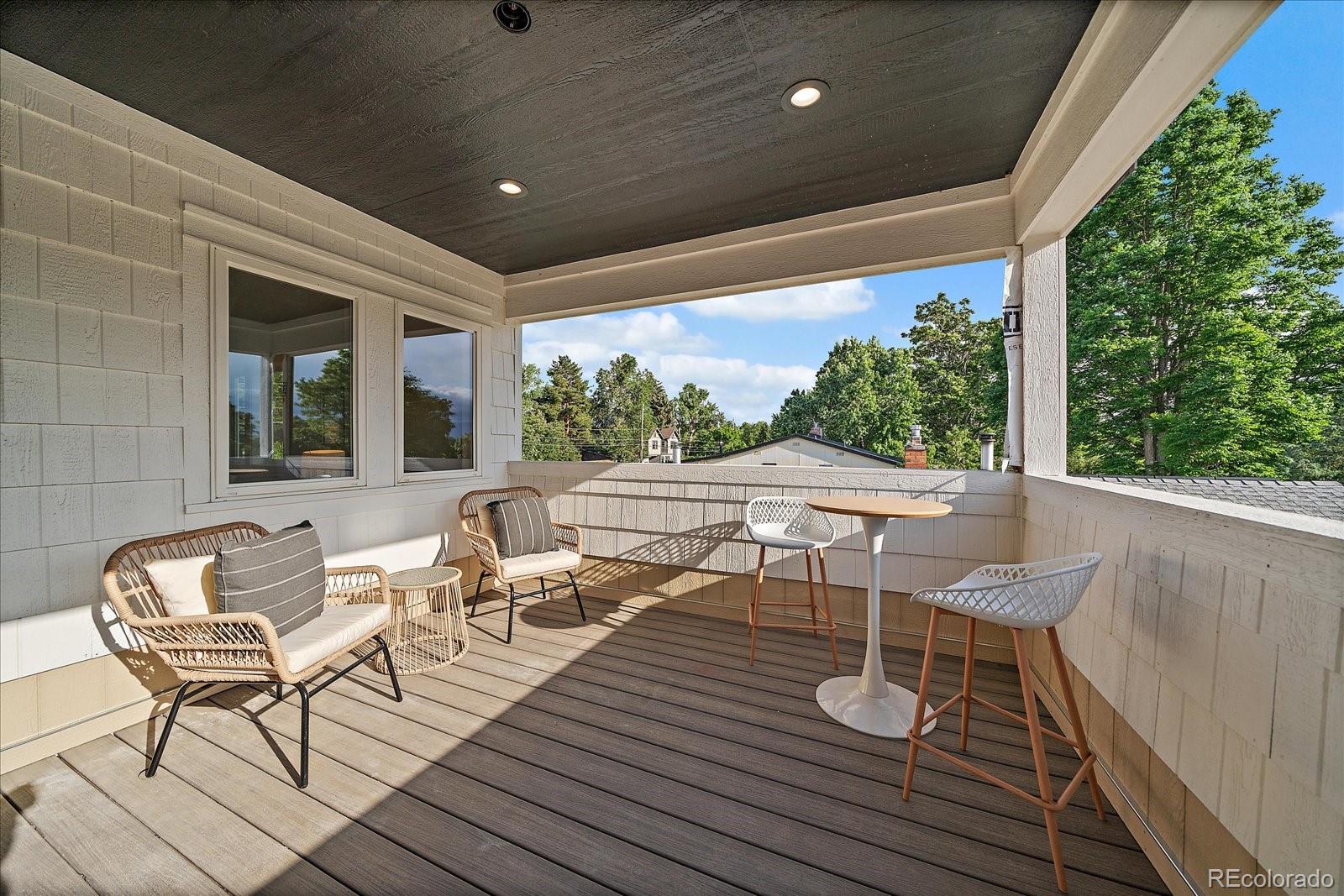 5838 S Louthan Street