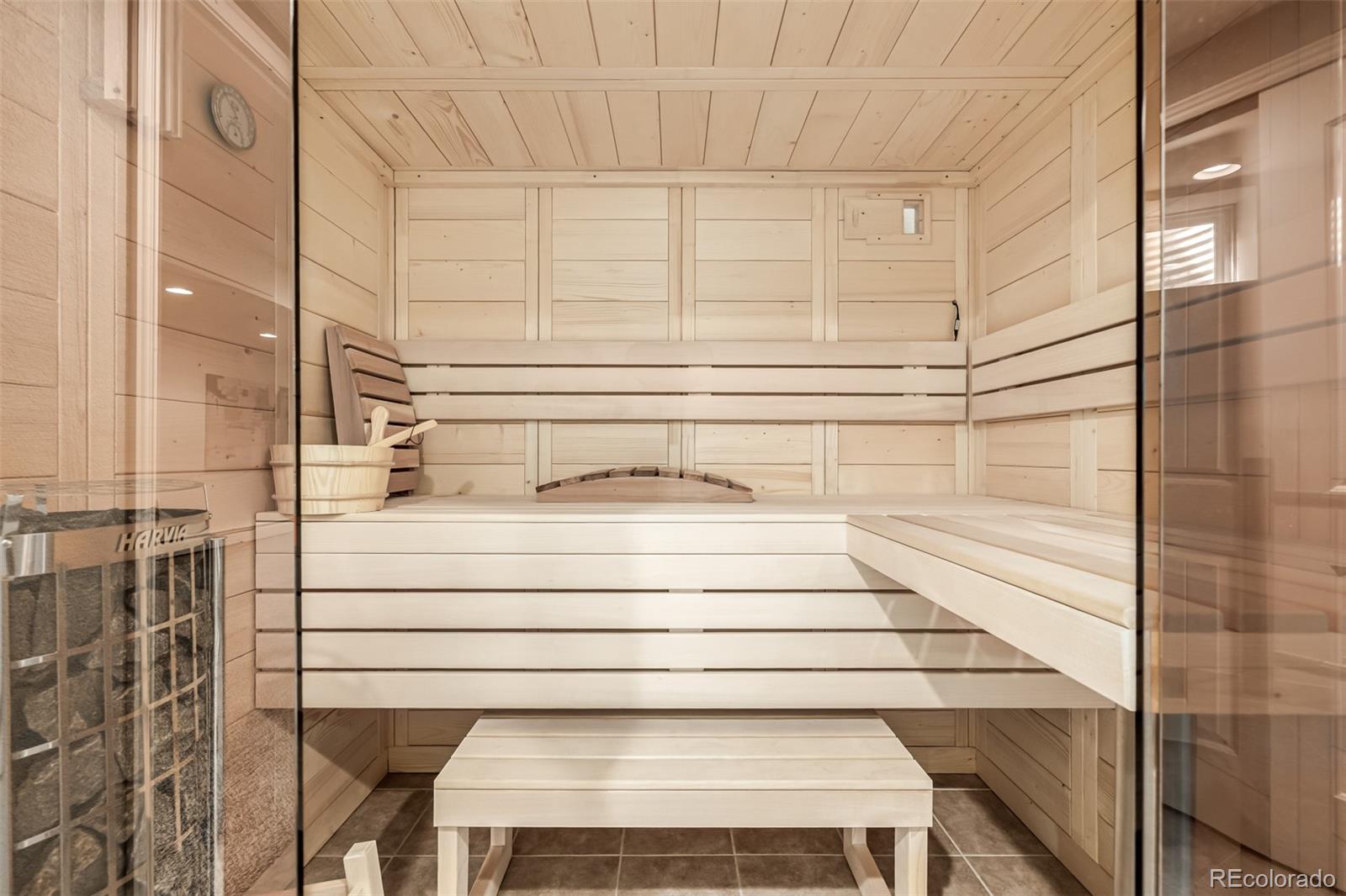 403 S Niagara Street