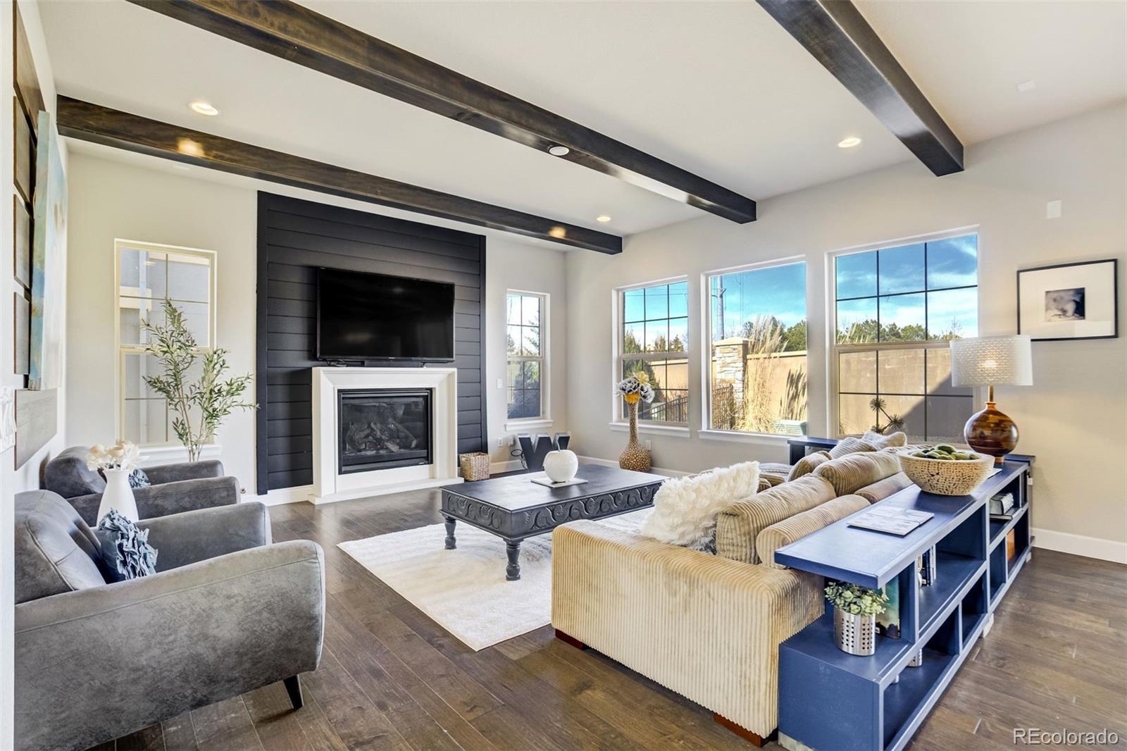 6971 E Orchard Place