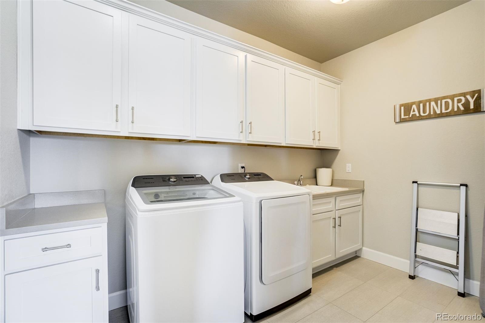 6971 E Orchard Place