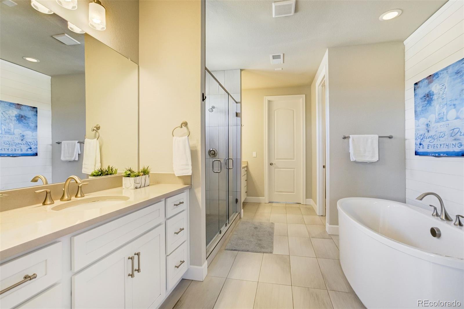 6971 E Orchard Place