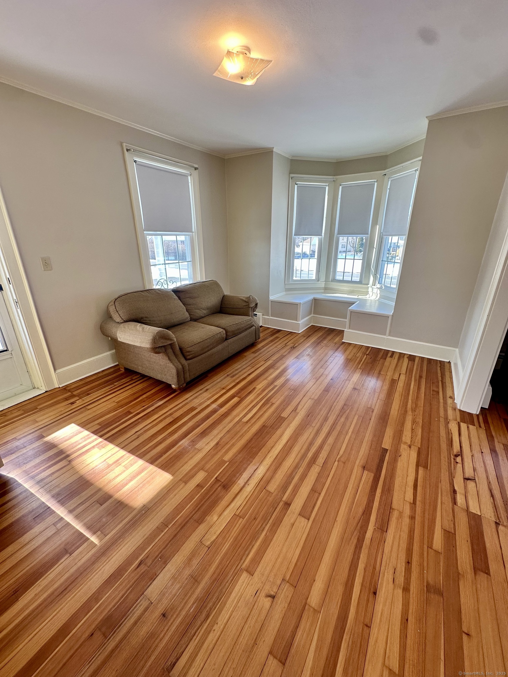 77 North Hill Road