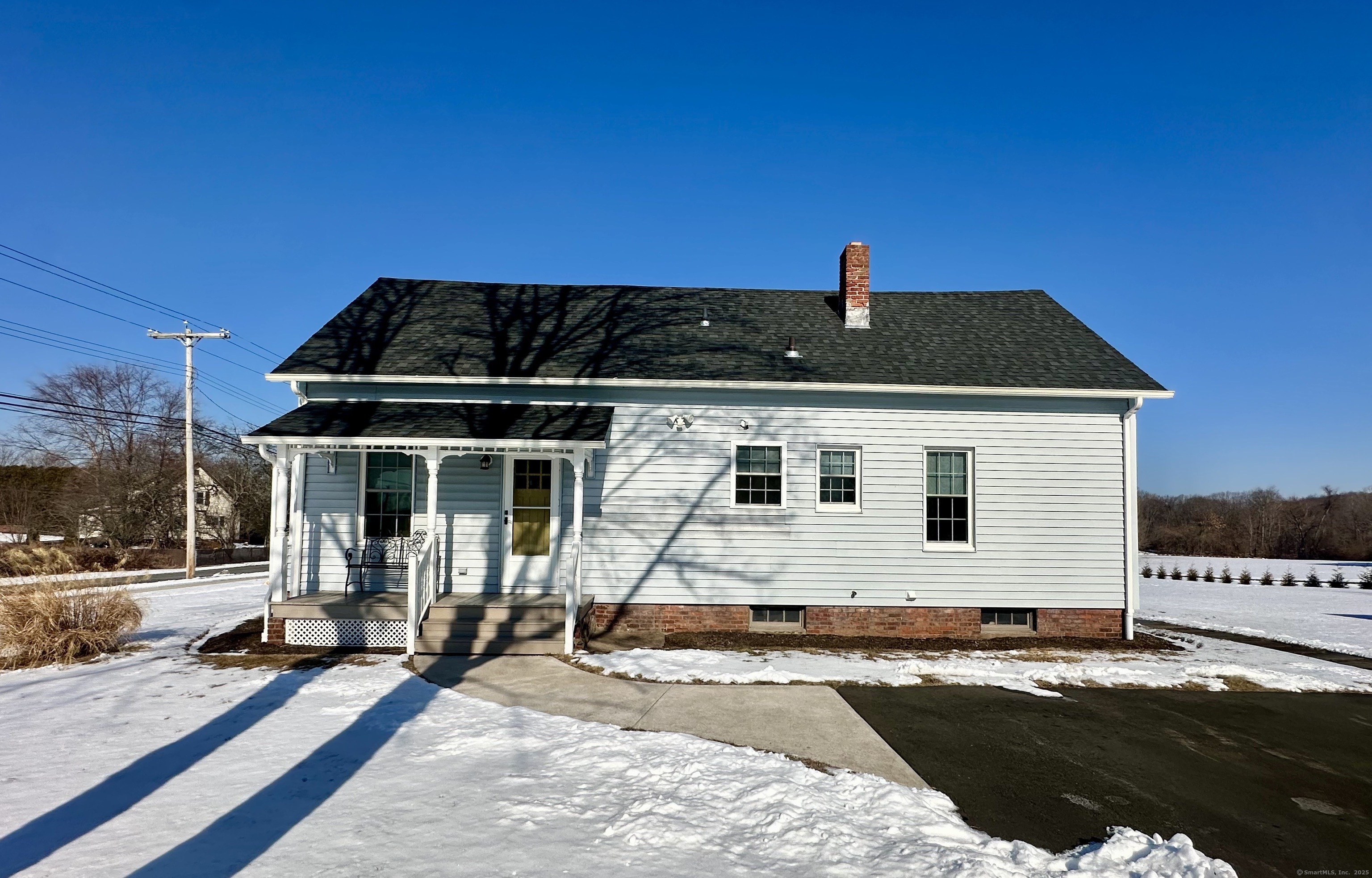 77 North Hill Road
