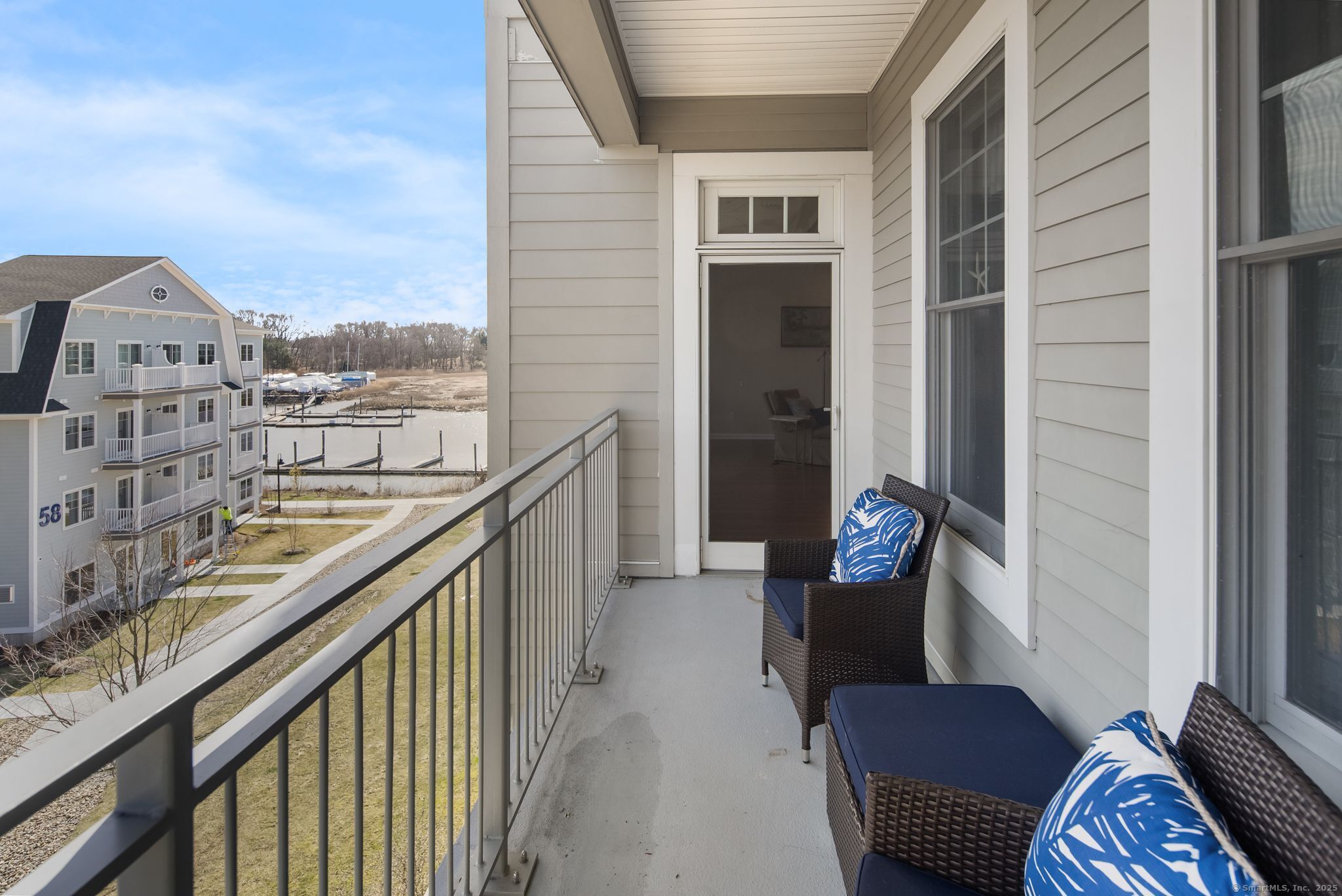 60 Maple Street 38B