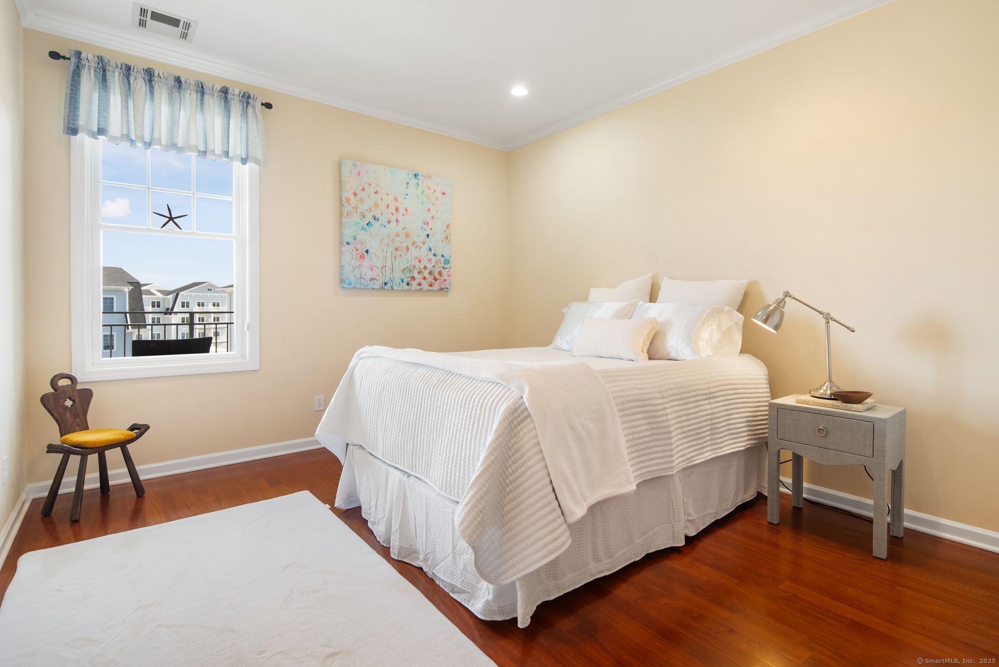 60 Maple Street 38B