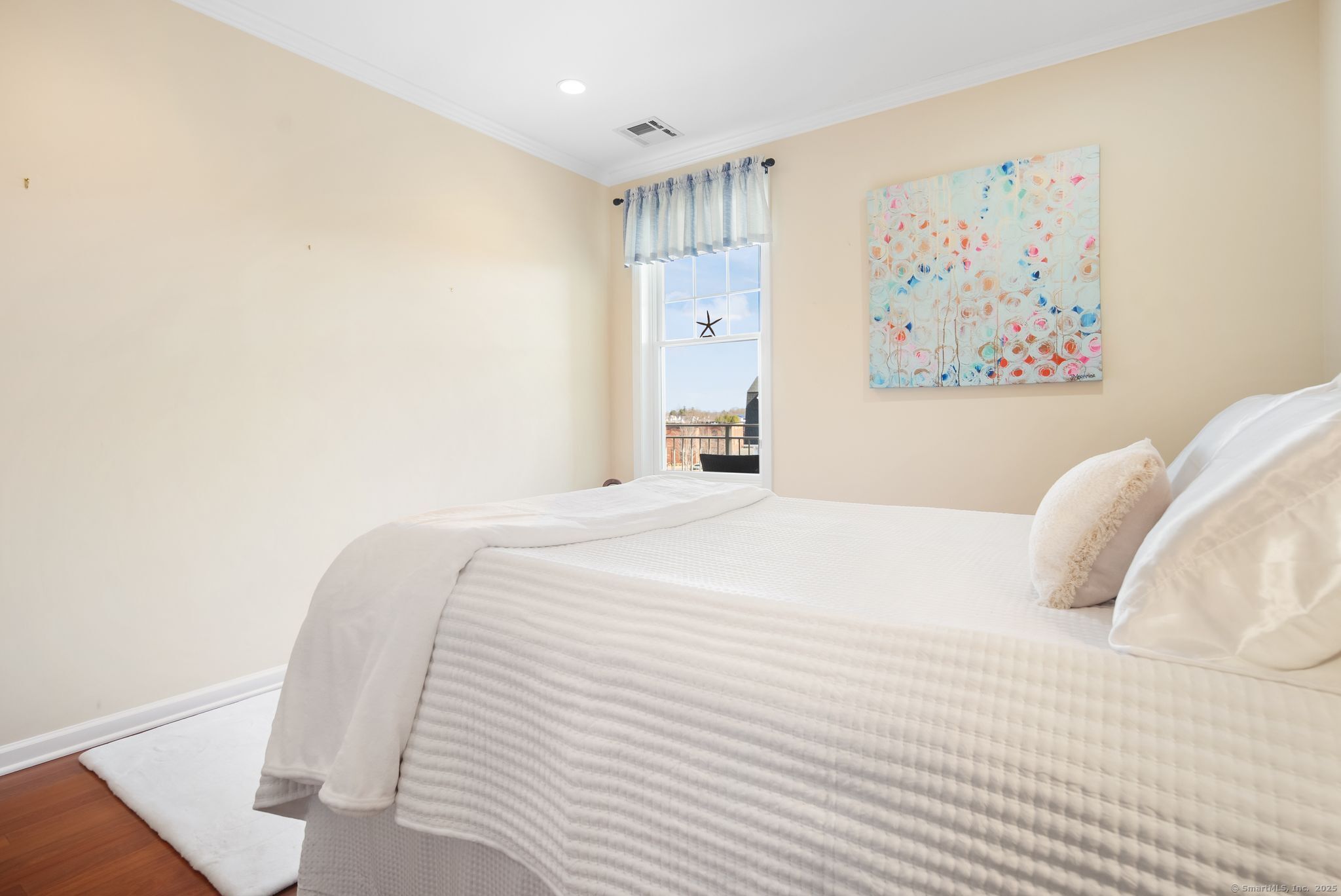 60 Maple Street 38B