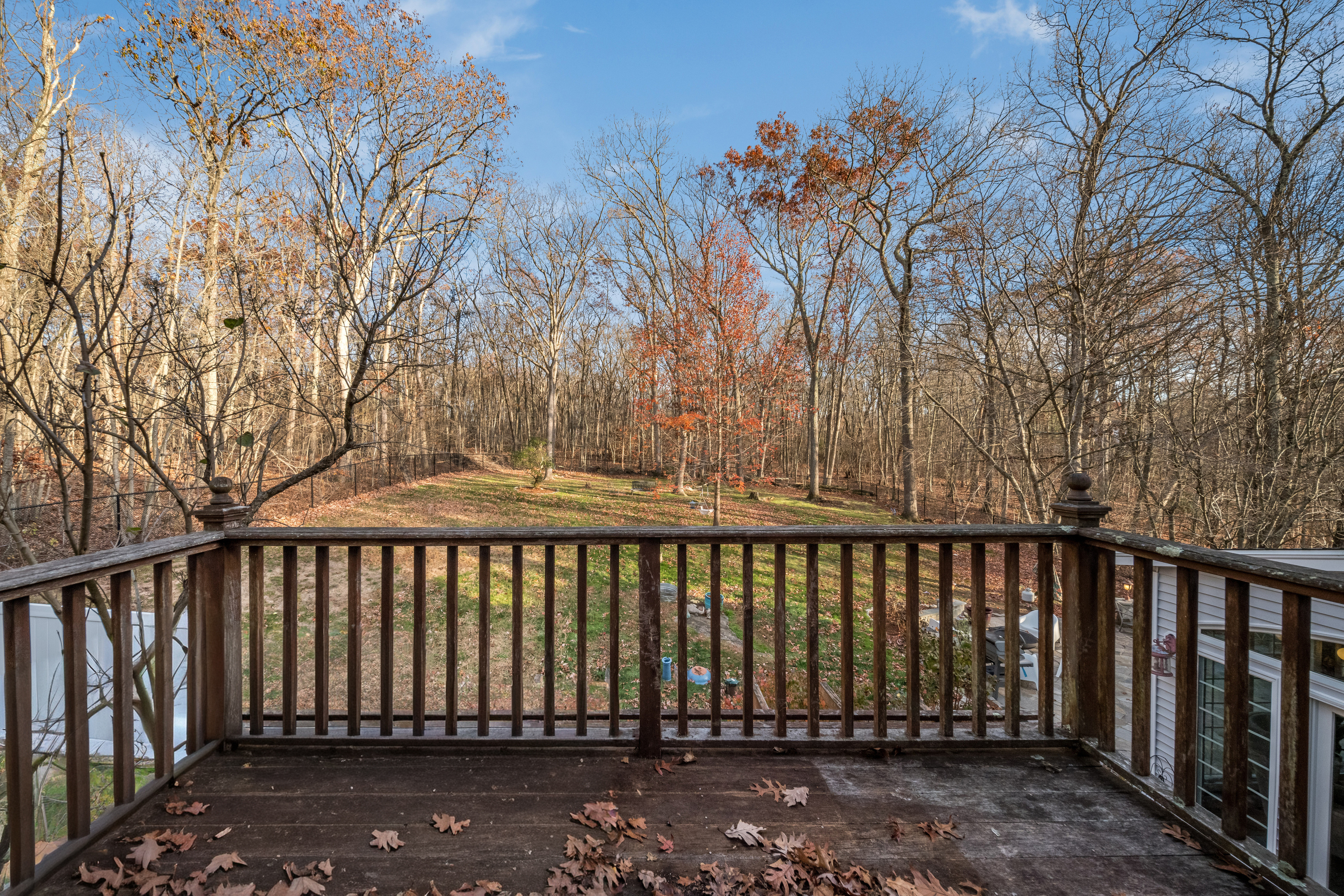 25 Roast Meat Hill Road