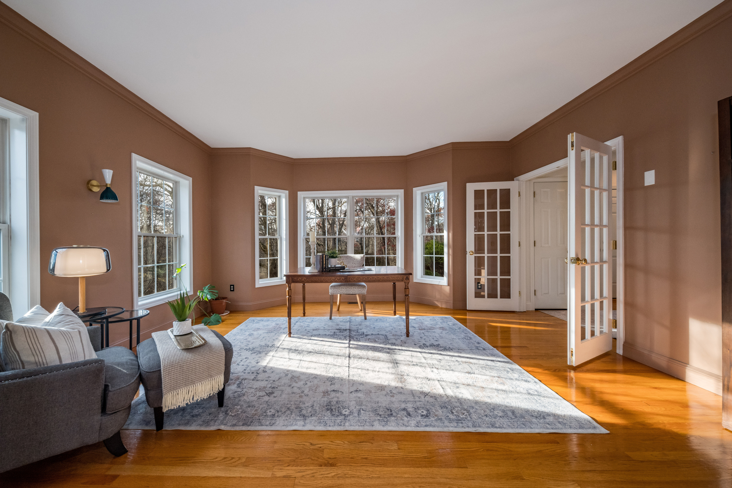 25 Roast Meat Hill Road