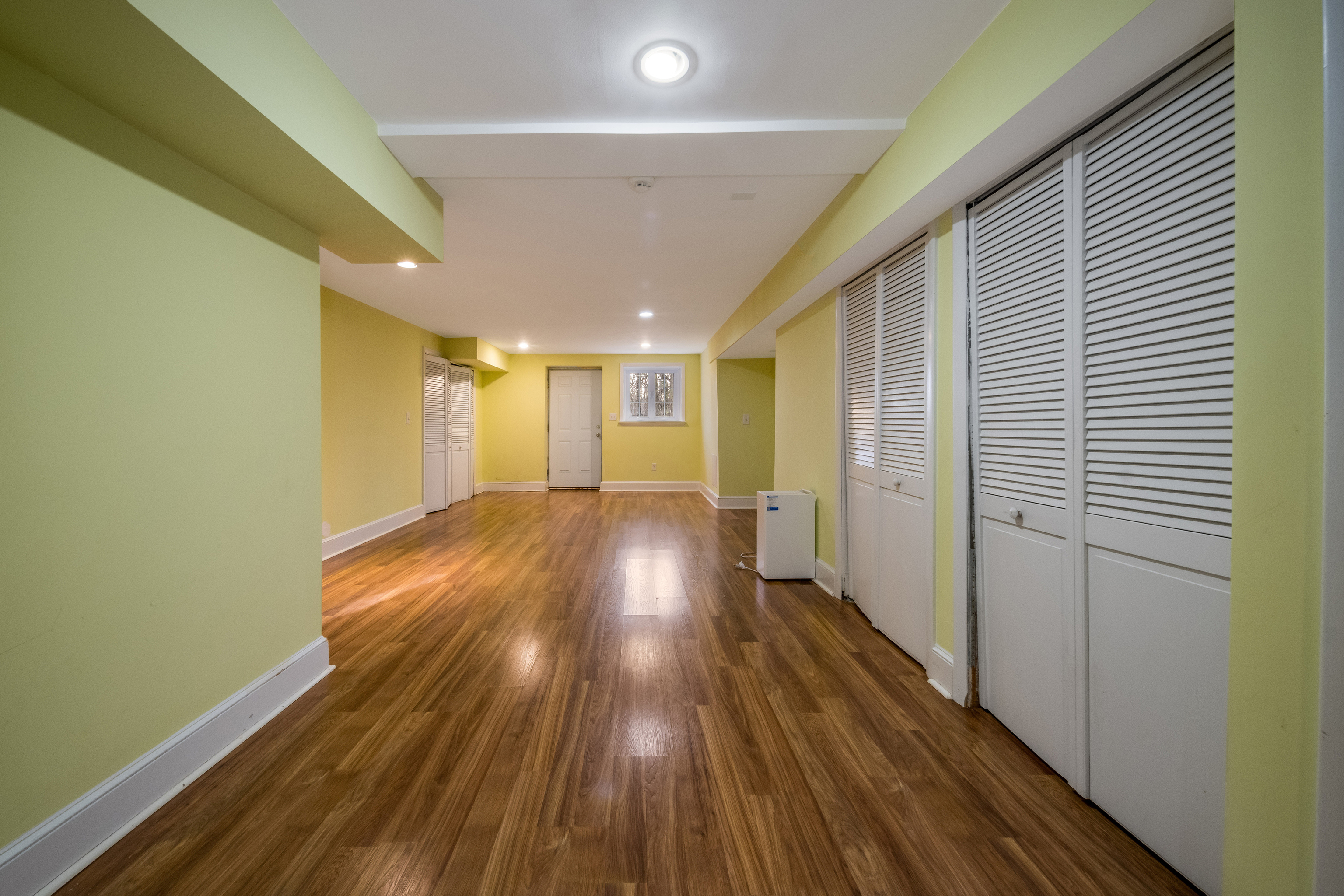 25 Roast Meat Hill Road