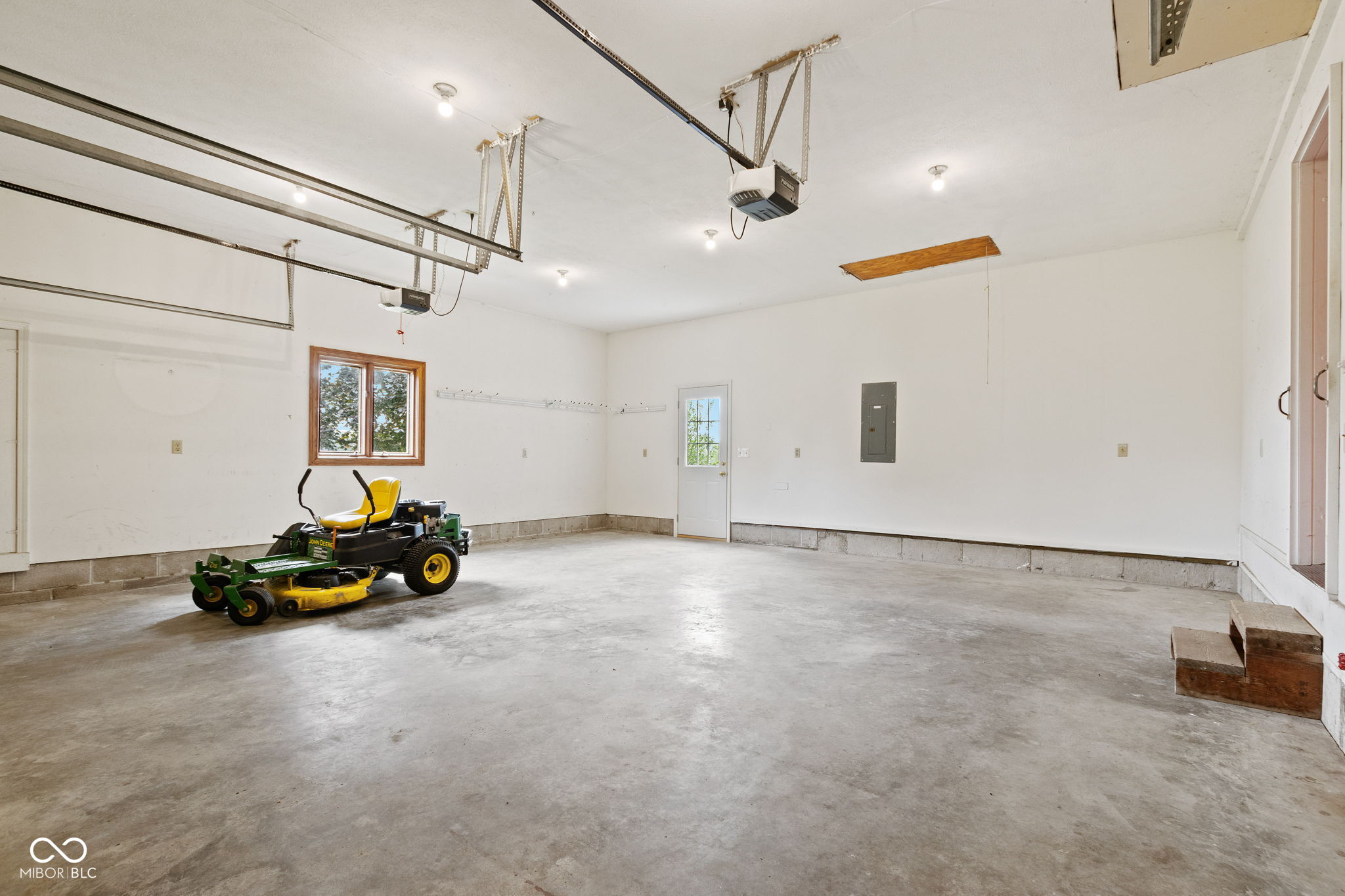 6395 W State Rd 47