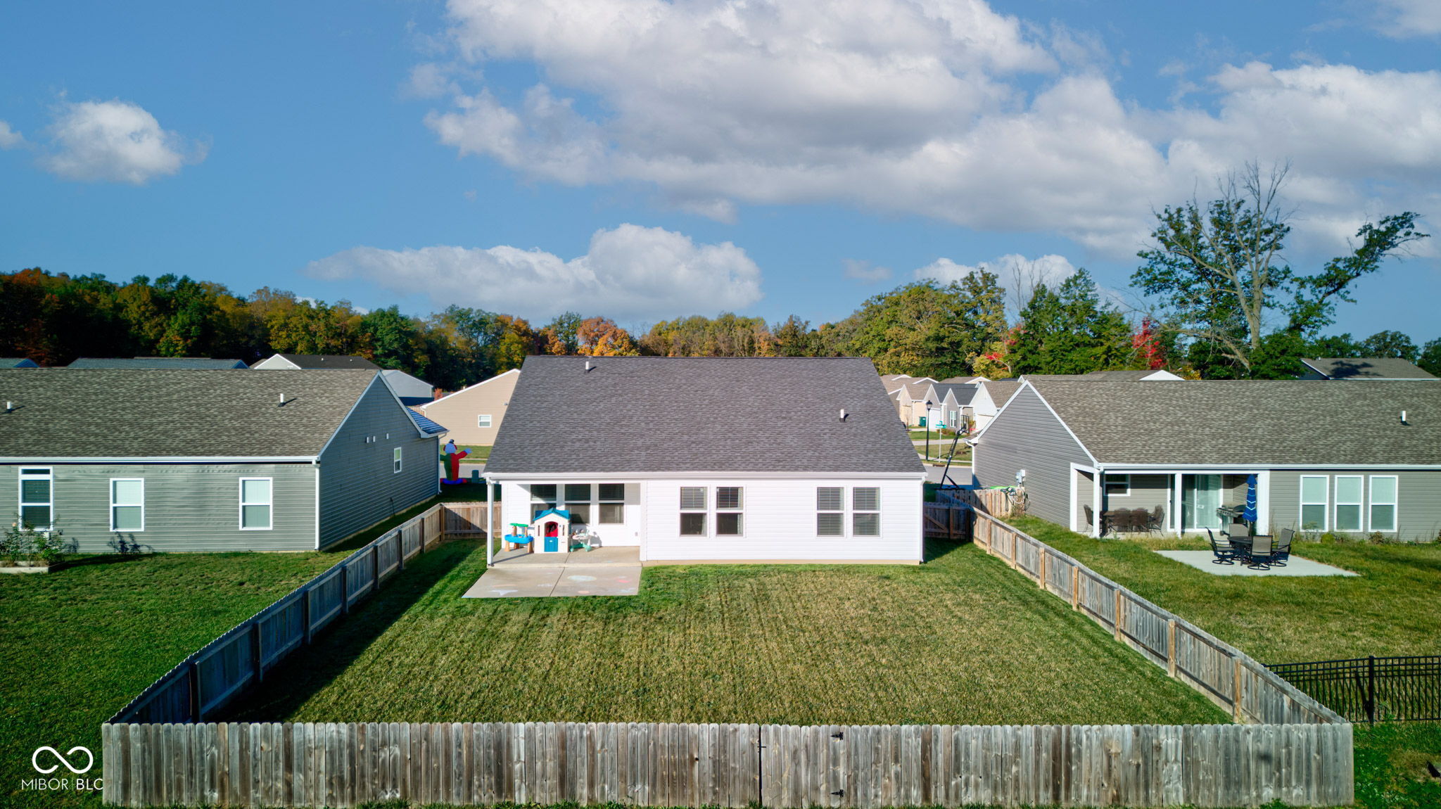 2965 Poinciana Drive