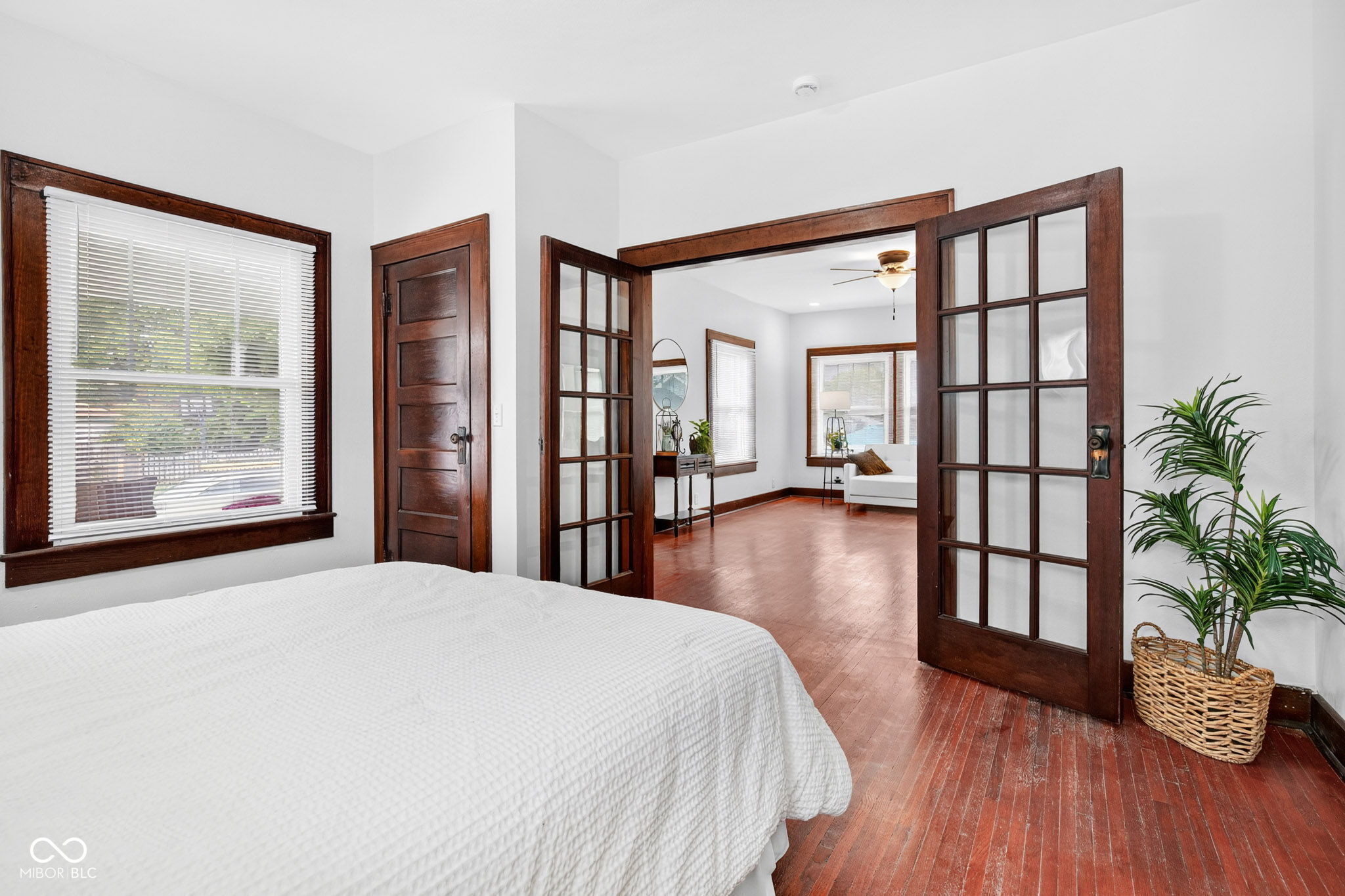 417 W Royal Street