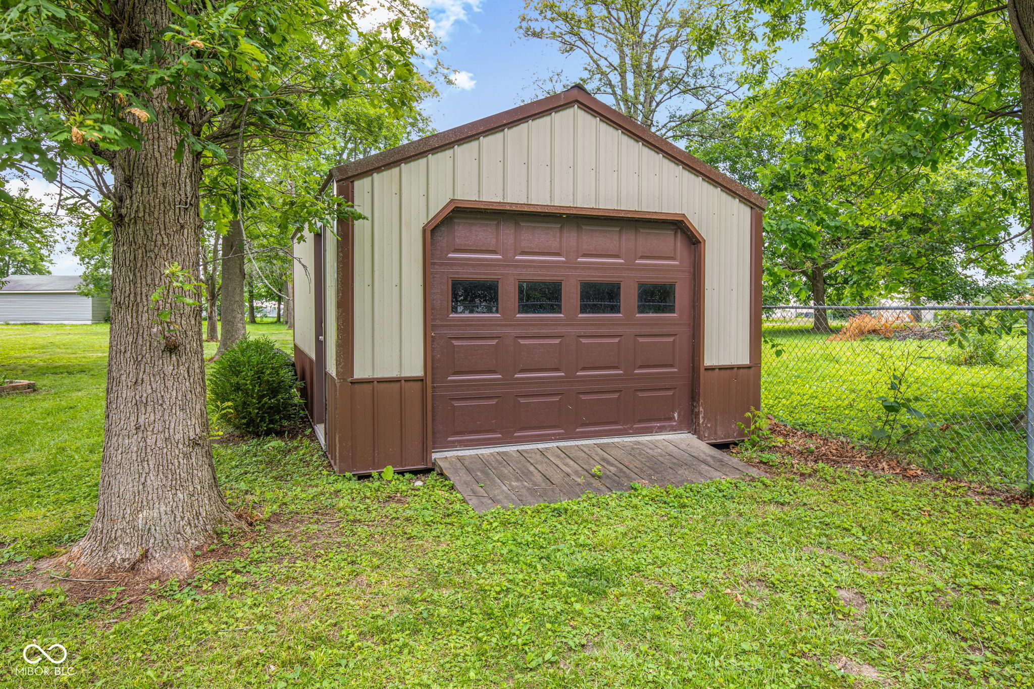 936 W County Road 550 S