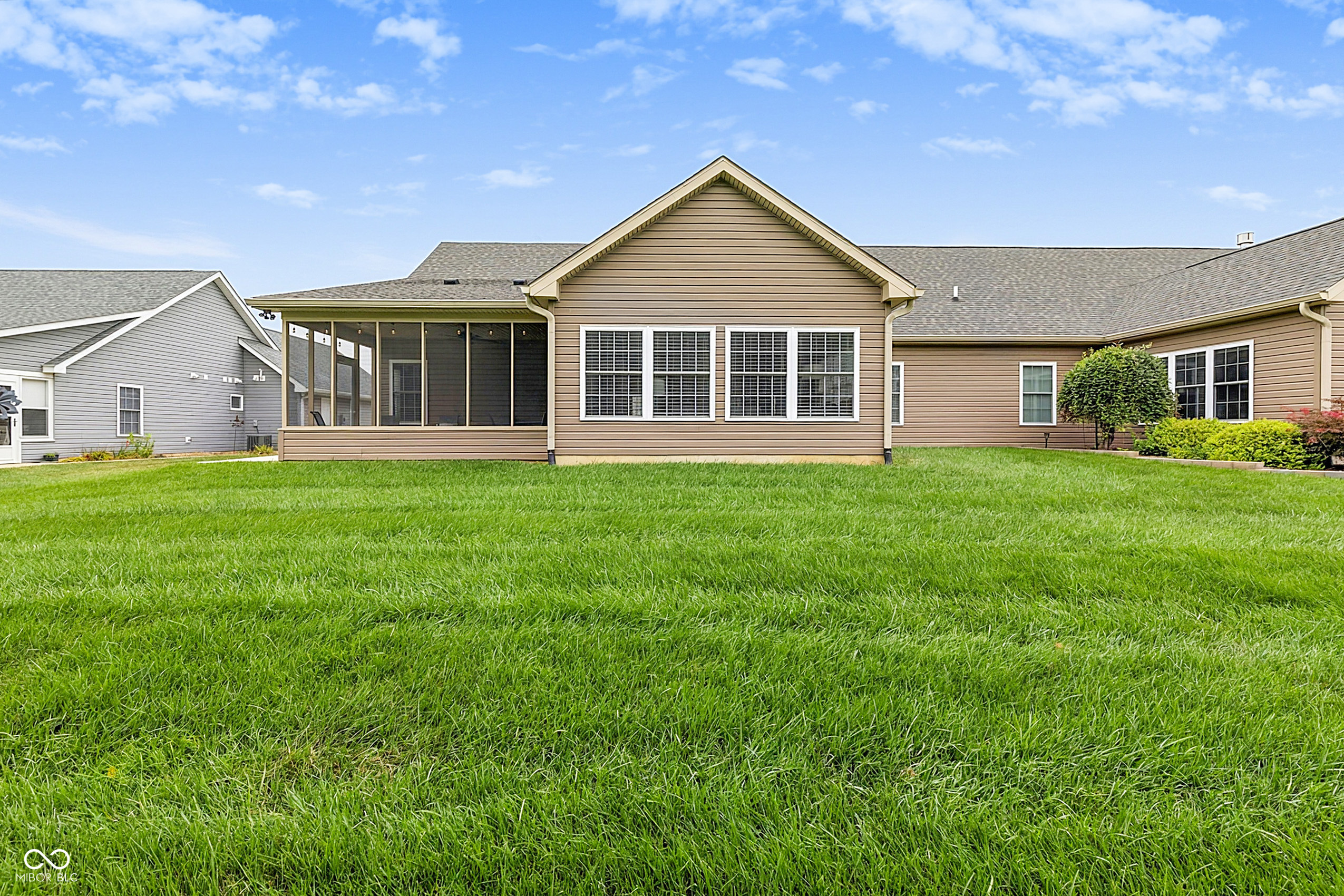 2618 Viceroy Lane