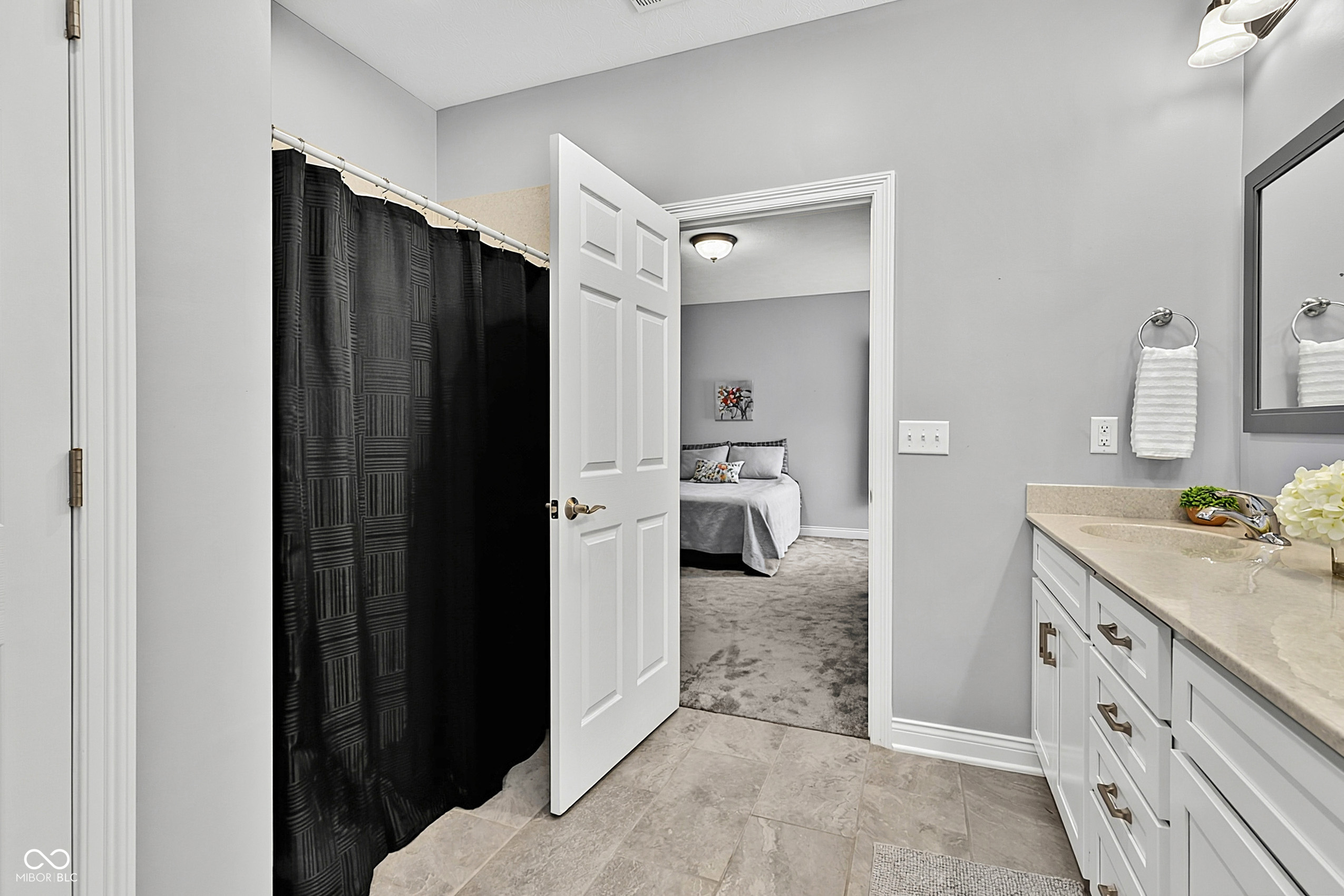 2618 Viceroy Lane
