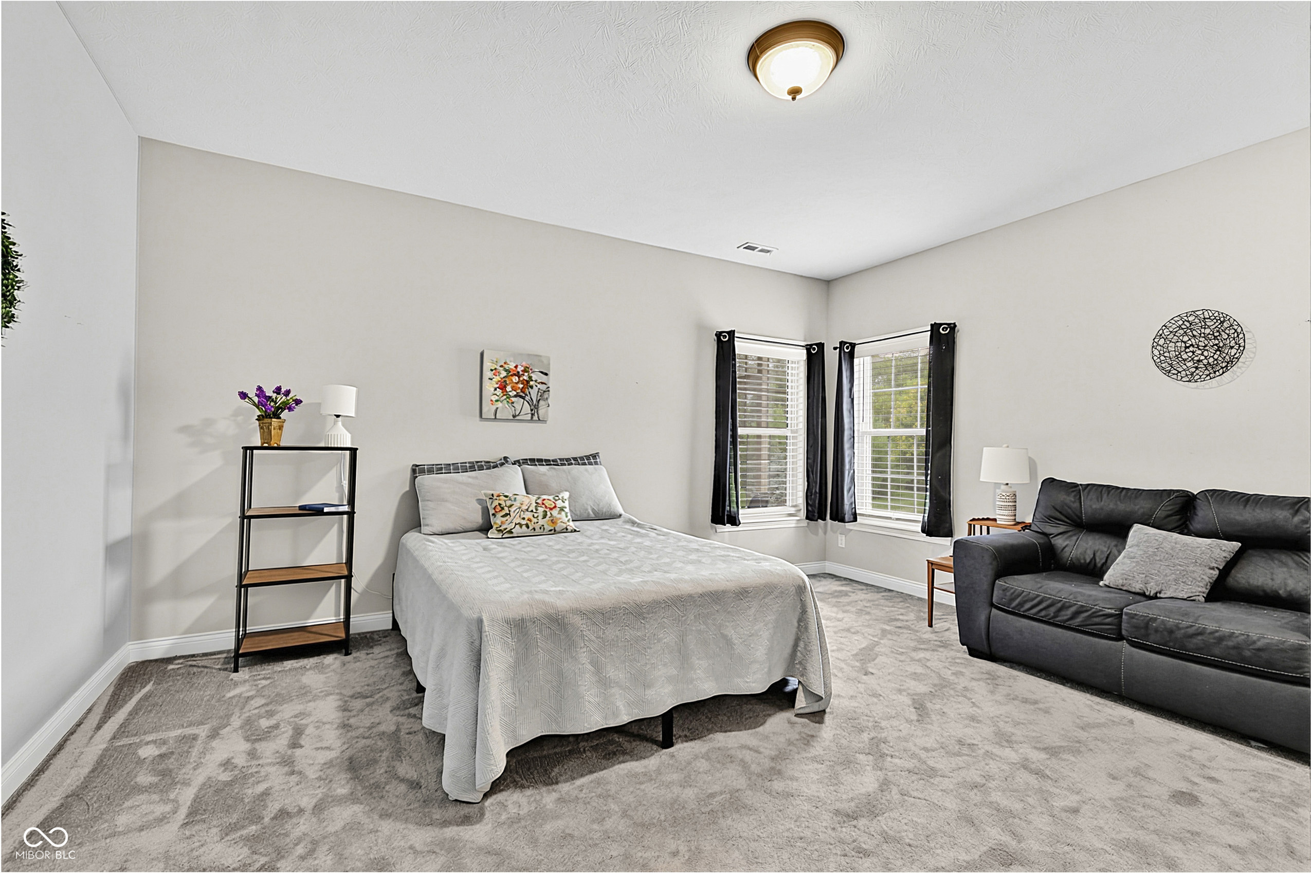 2618 Viceroy Lane