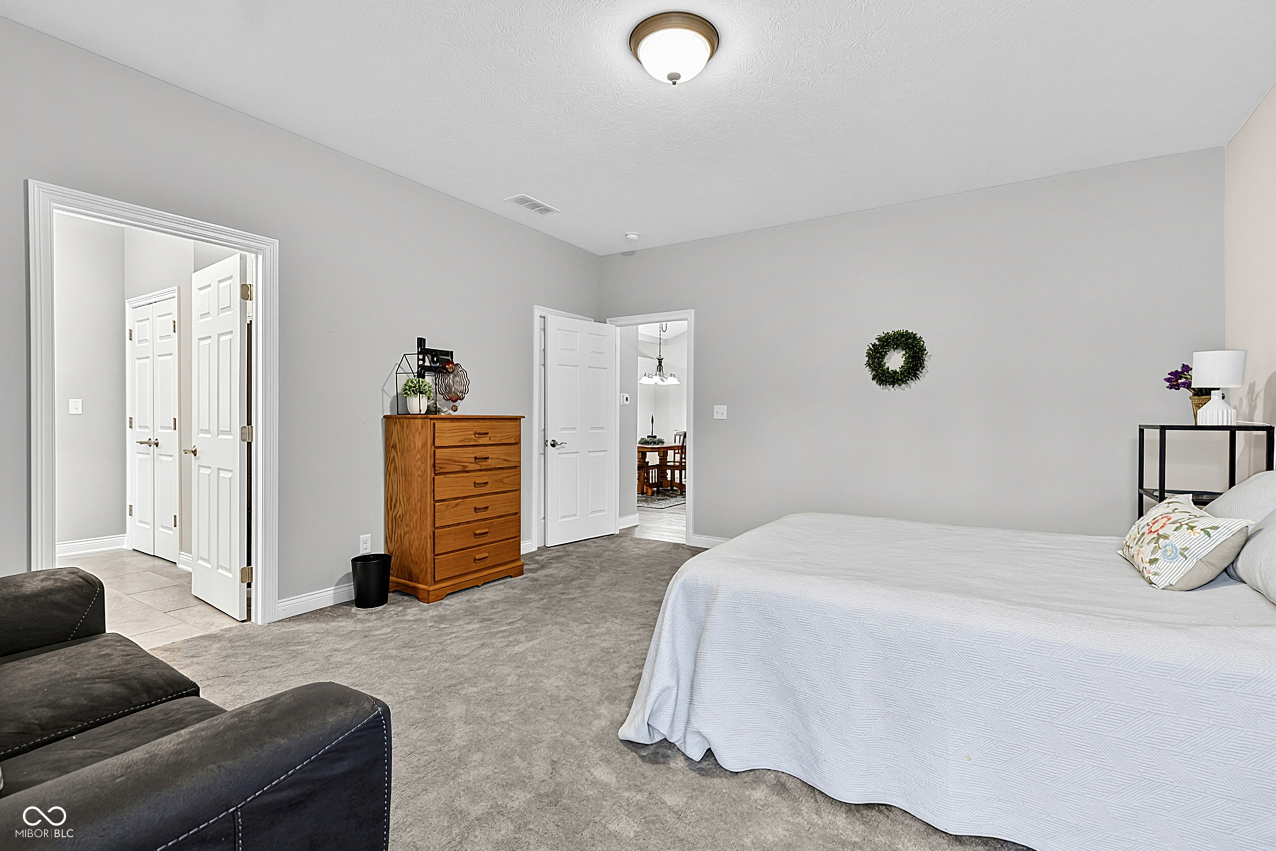 2618 Viceroy Lane
