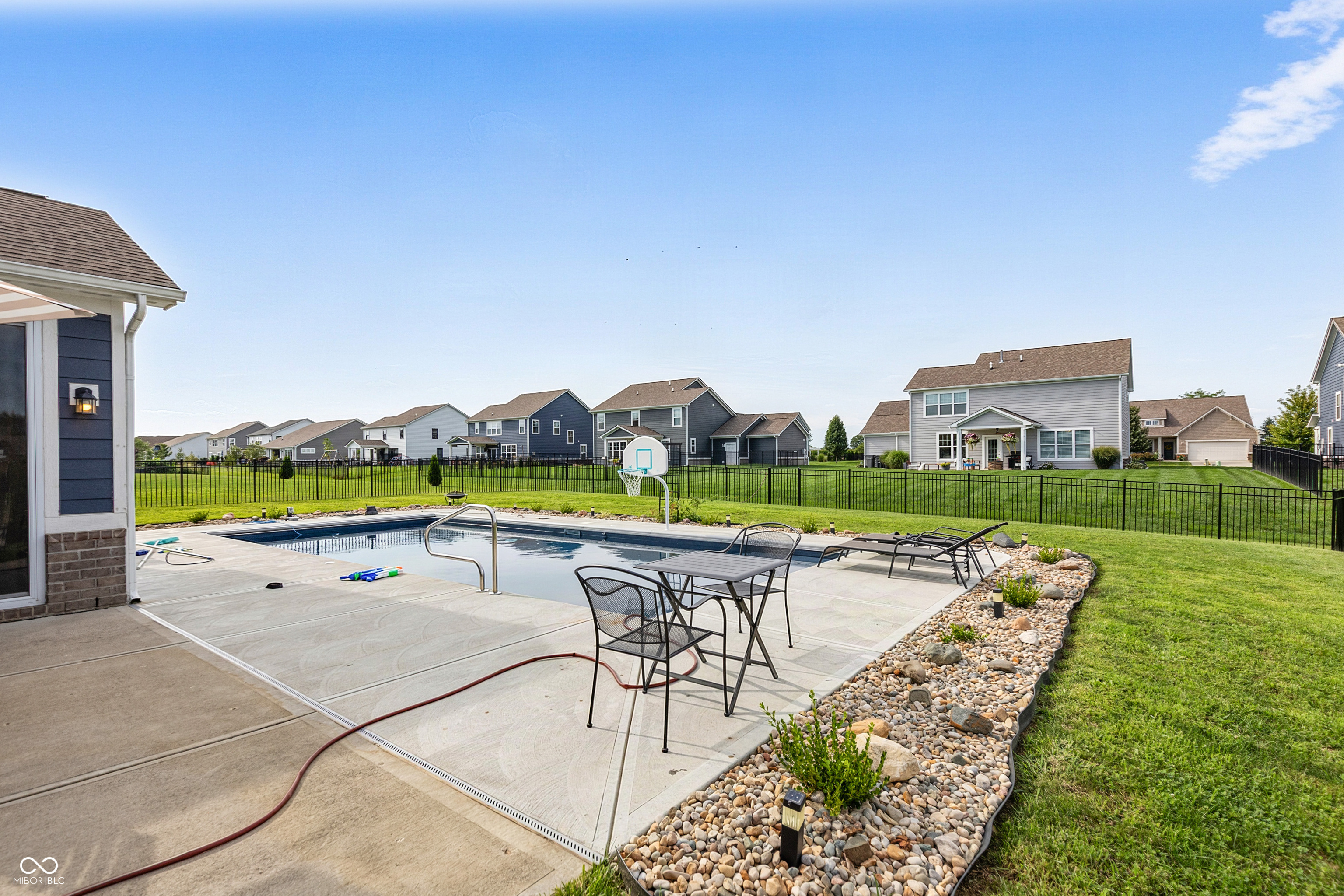 4916 Myrtle Drive