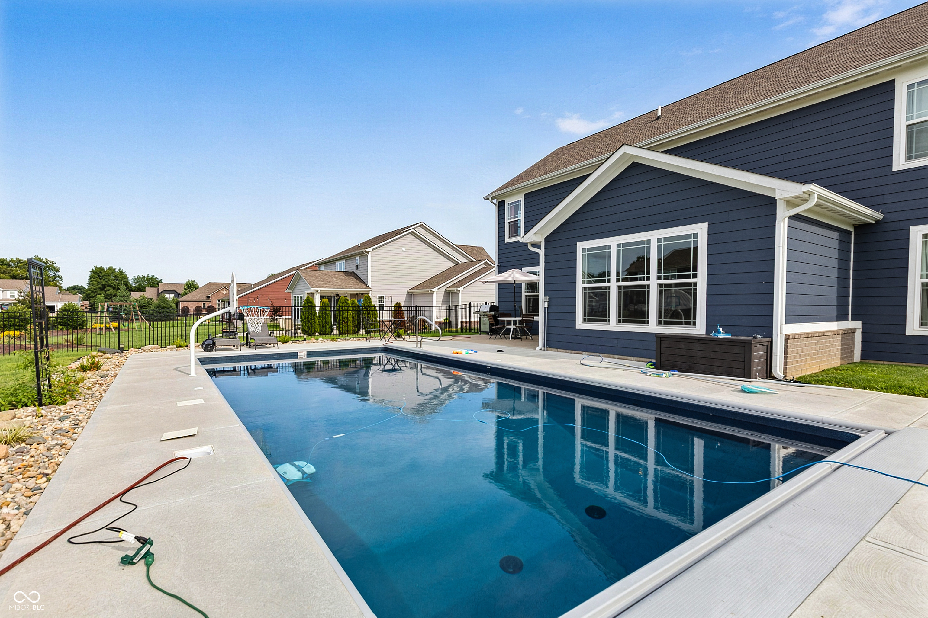 4916 Myrtle Drive