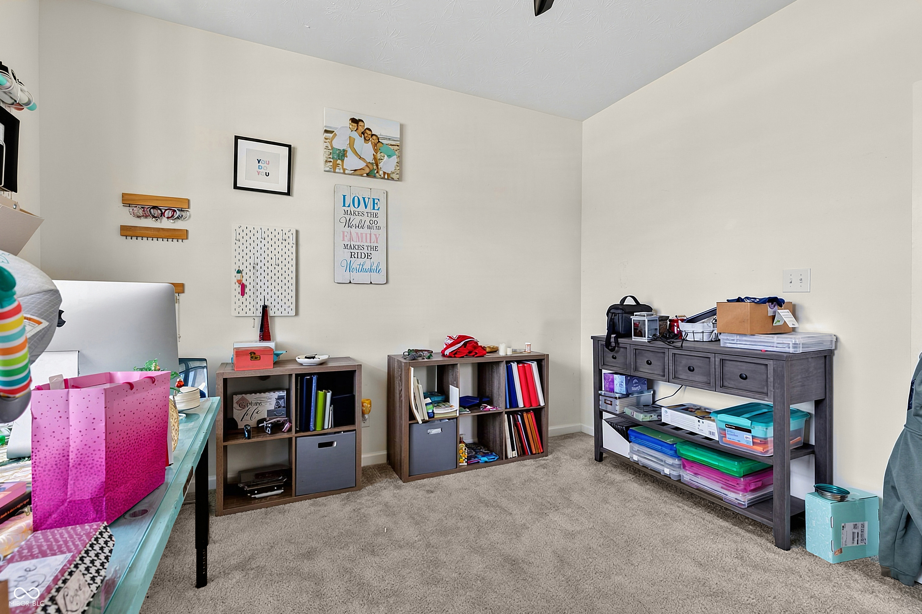 4916 Myrtle Drive