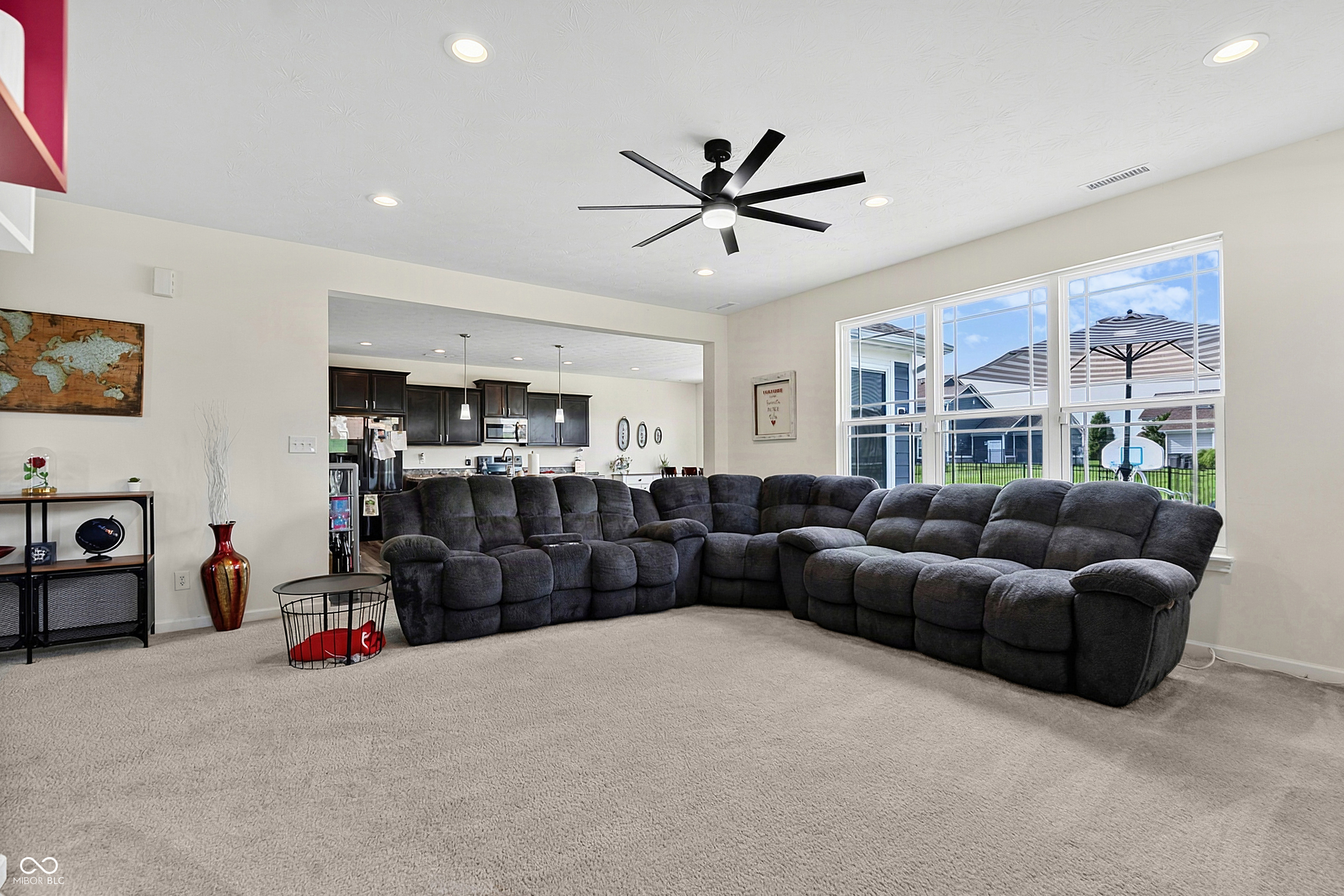 4916 Myrtle Drive