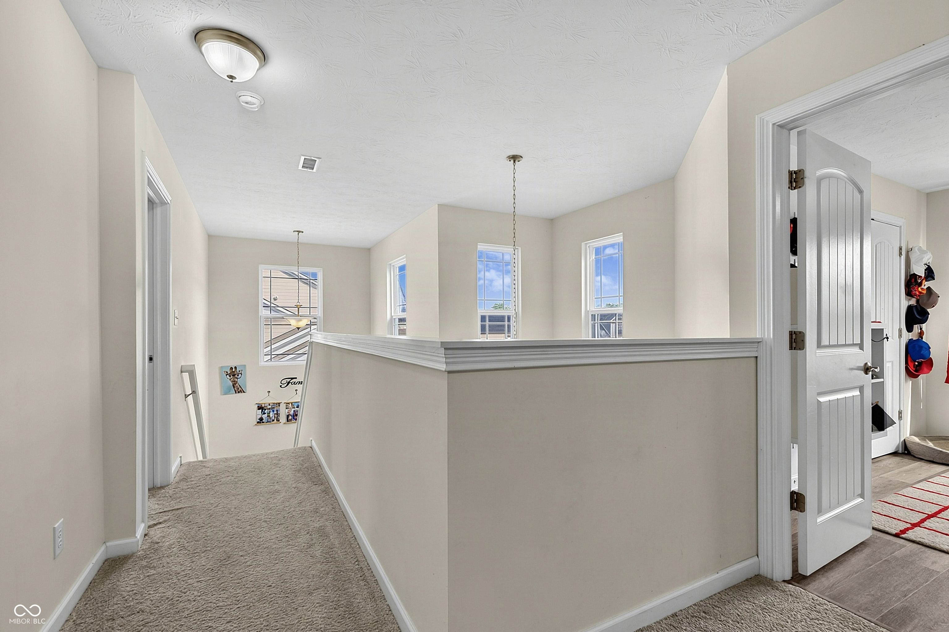 4916 Myrtle Drive