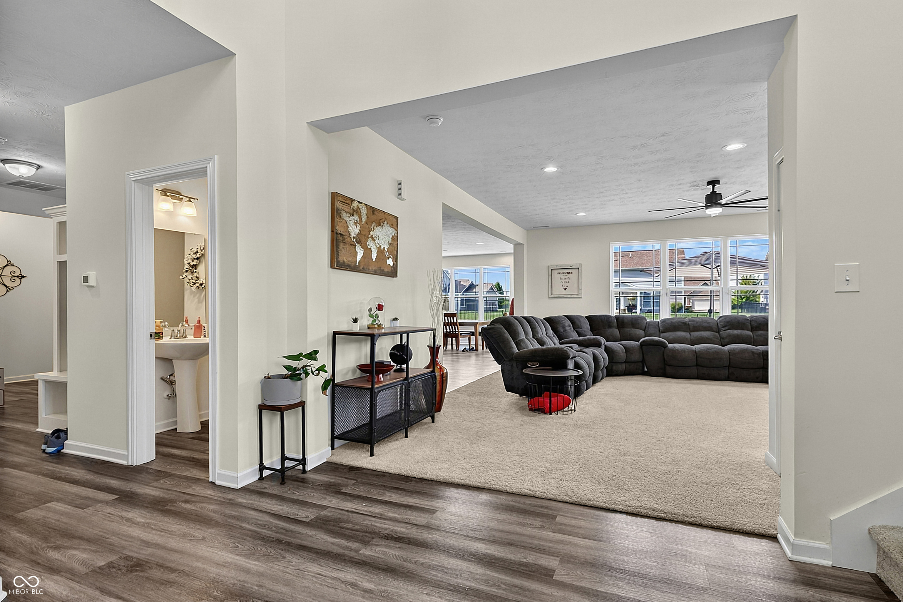4916 Myrtle Drive