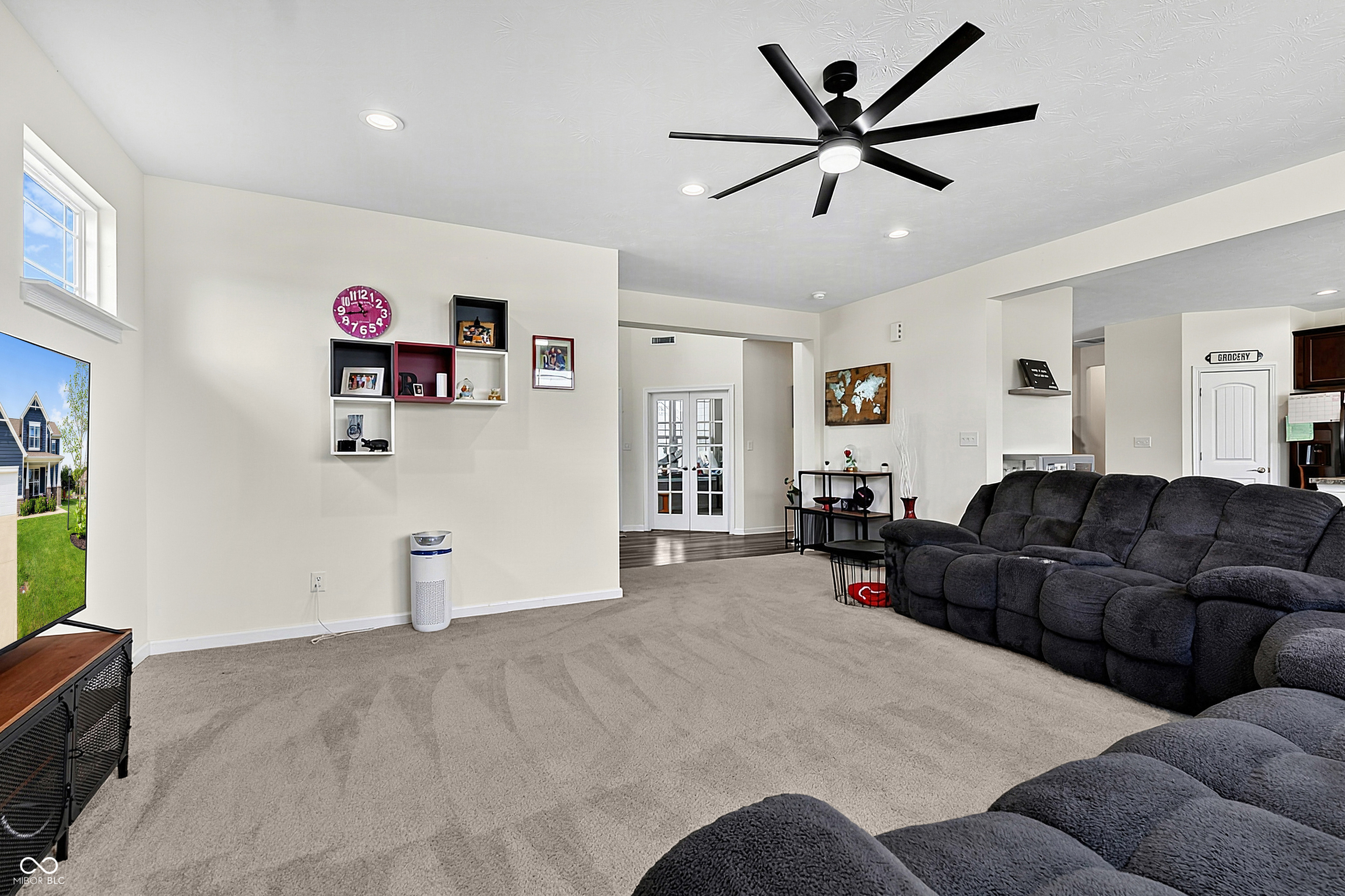 4916 Myrtle Drive