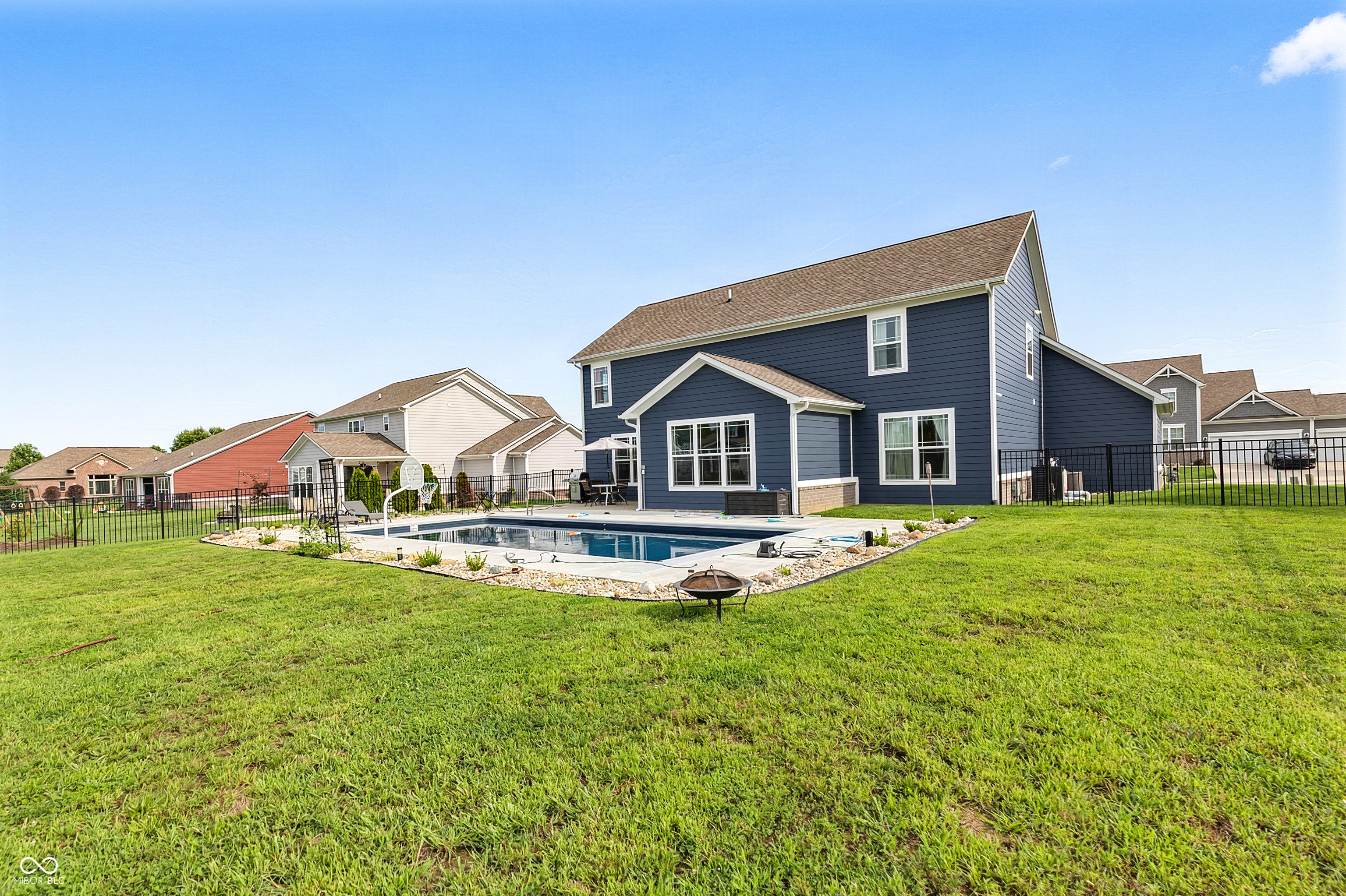 4916 Myrtle Drive