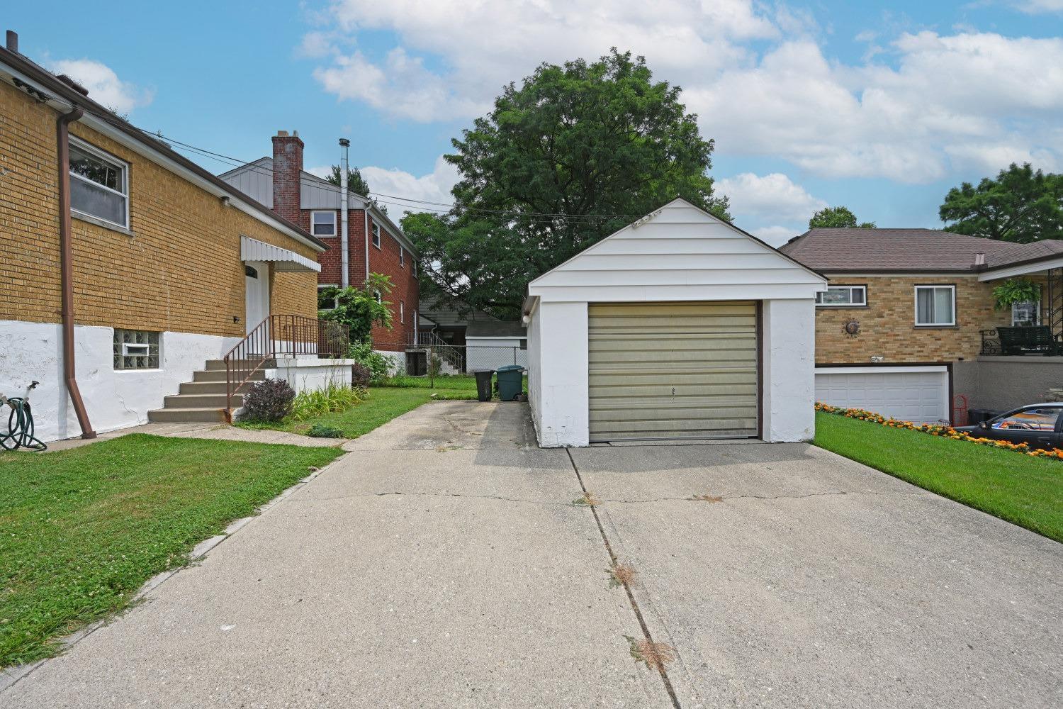 4031 Homelawn Avenue