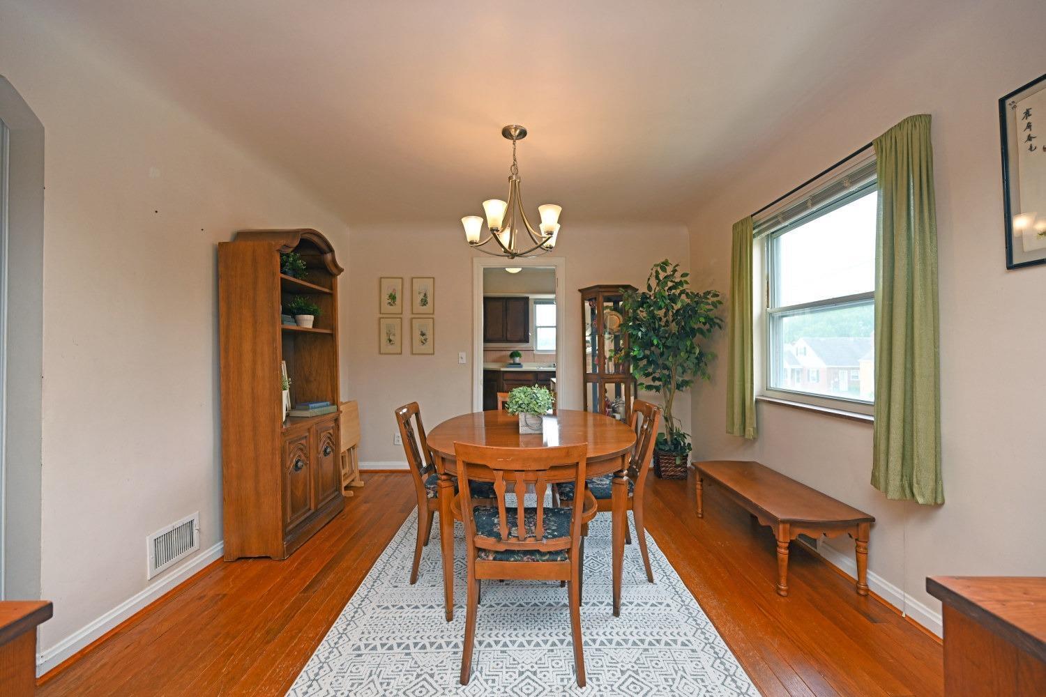 4031 Homelawn Avenue