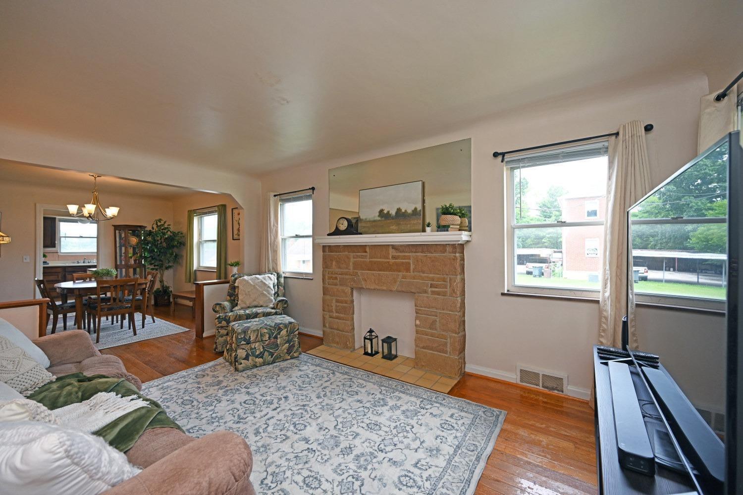 4031 Homelawn Avenue