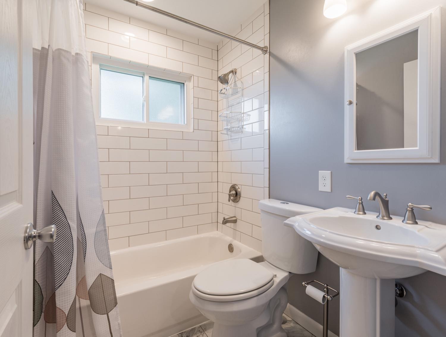 8257 Northport Drive