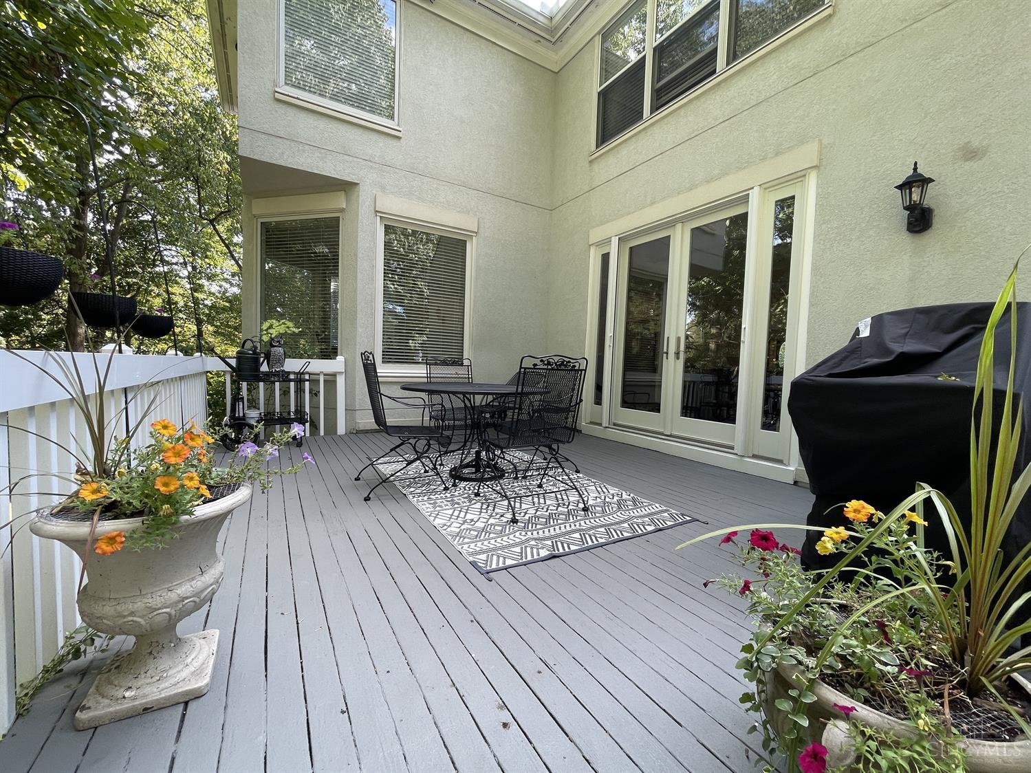 706 Spring Hill Lane