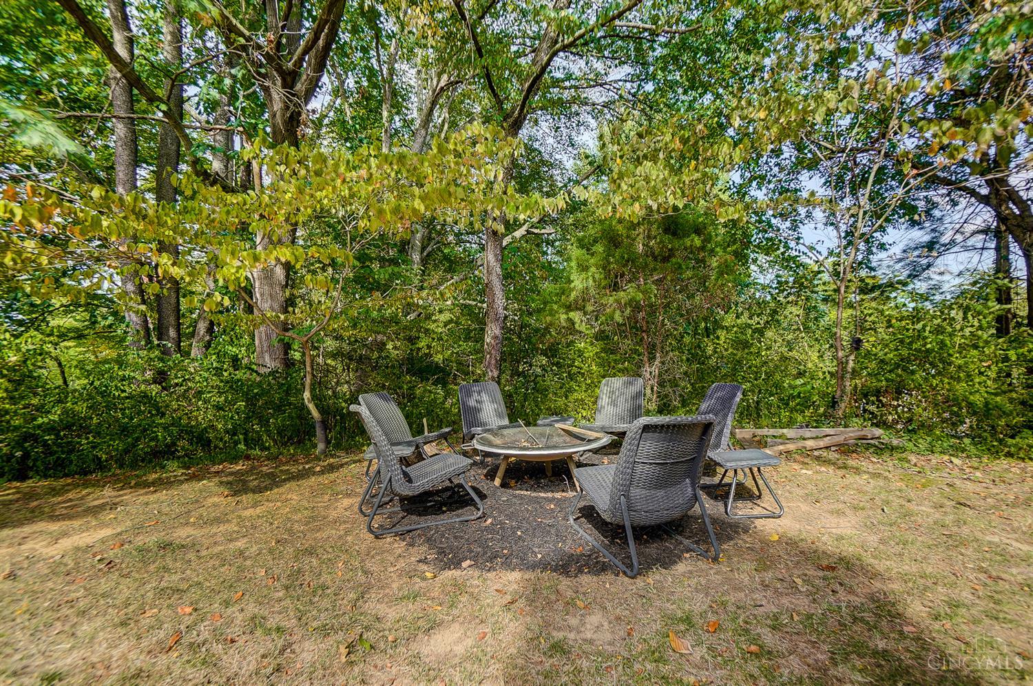 706 Spring Hill Lane