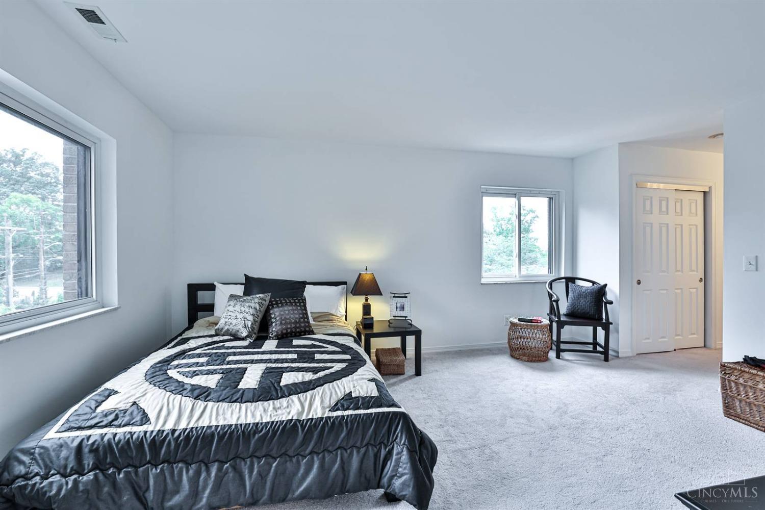 3646 Ashworth Drive 401