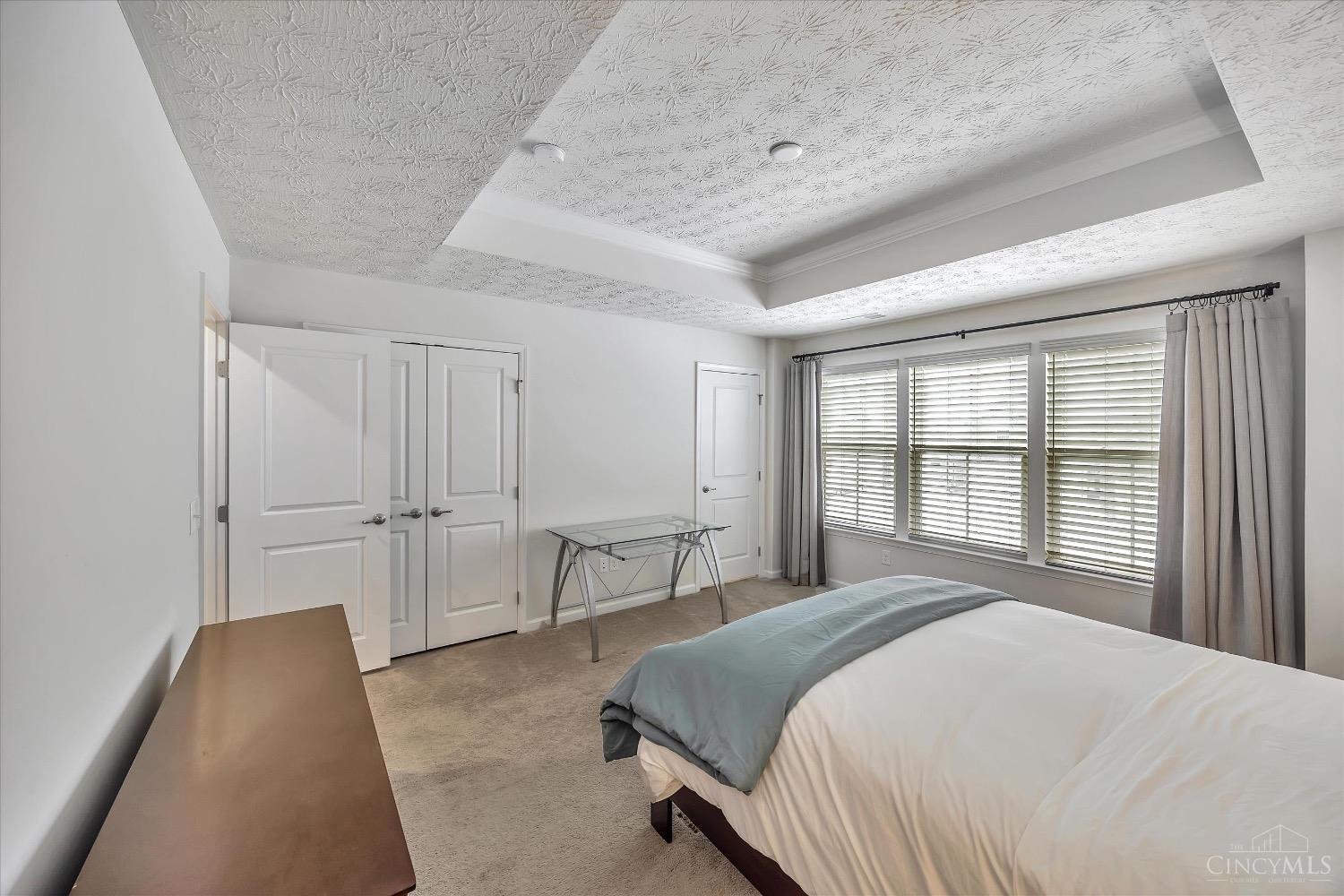 7903 Pinnacle Point Drive