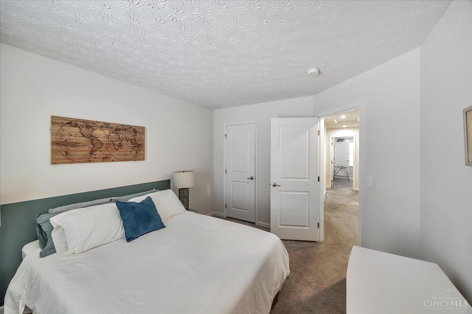 7903 Pinnacle Point Drive