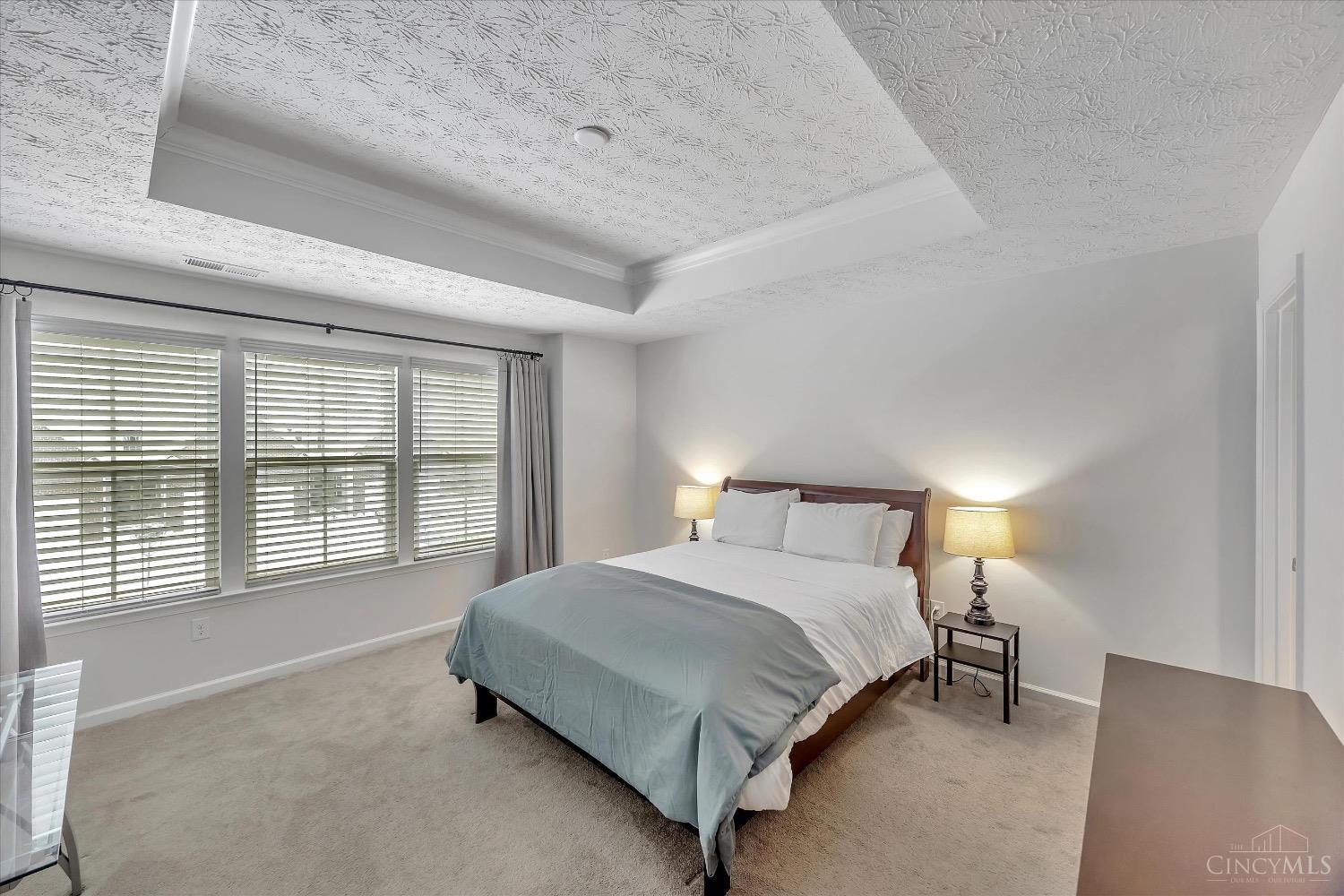 7903 Pinnacle Point Drive