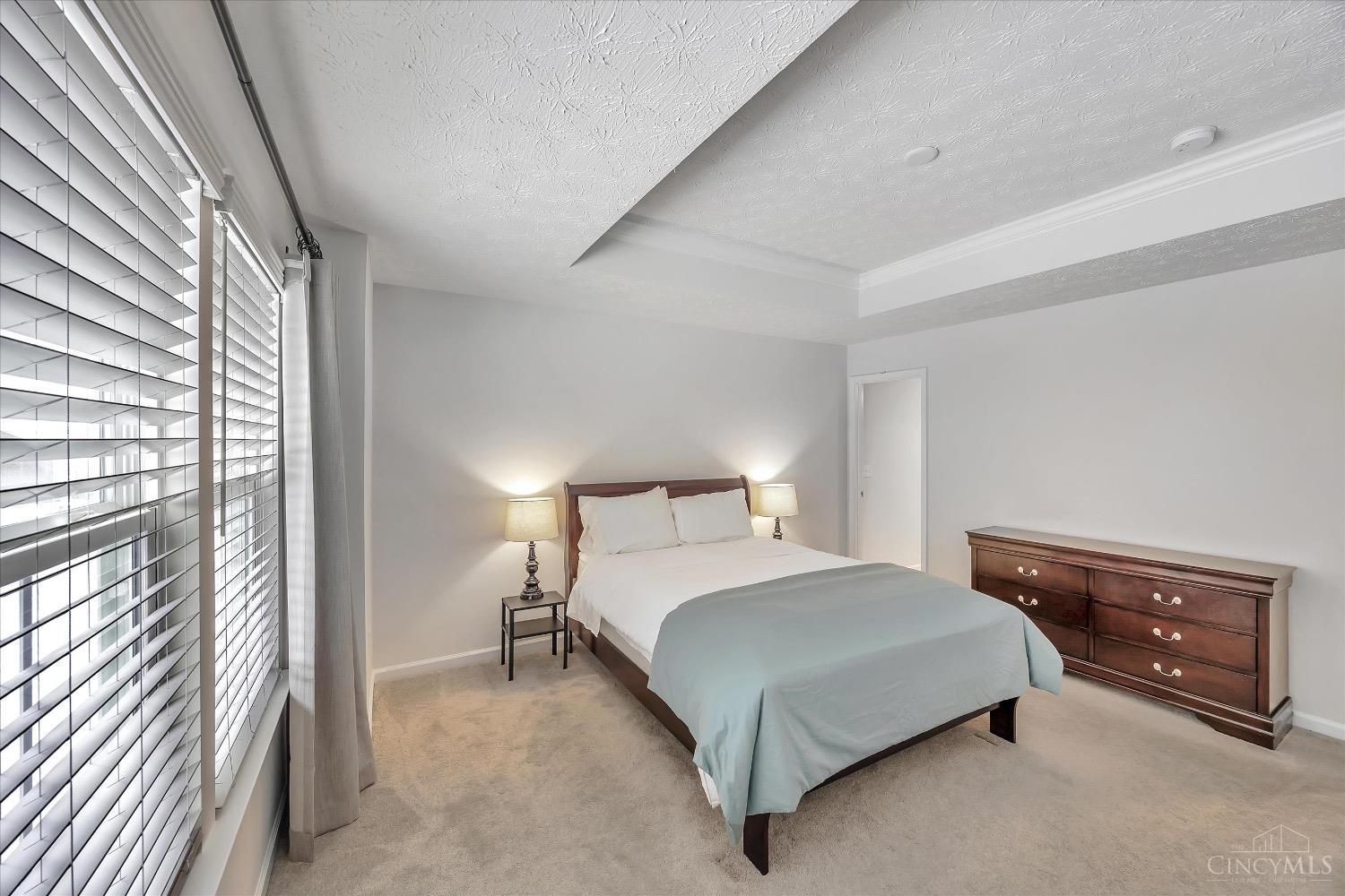 7903 Pinnacle Point Drive