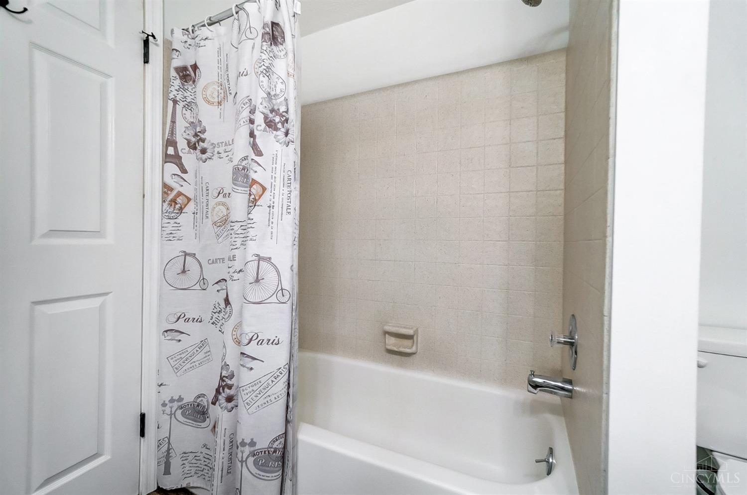 5289 Leatherwood Drive