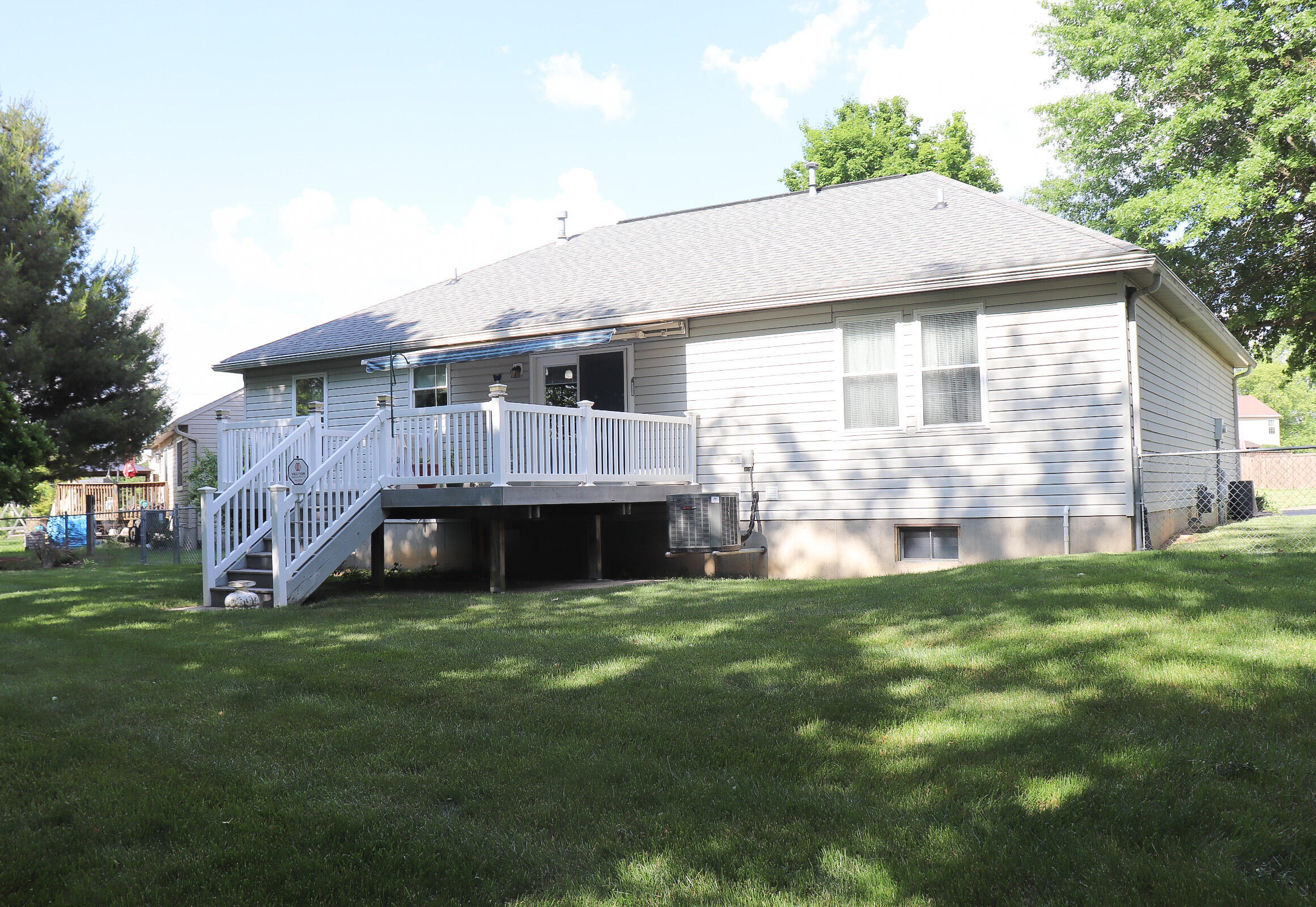 2528 Northern Dancer Court