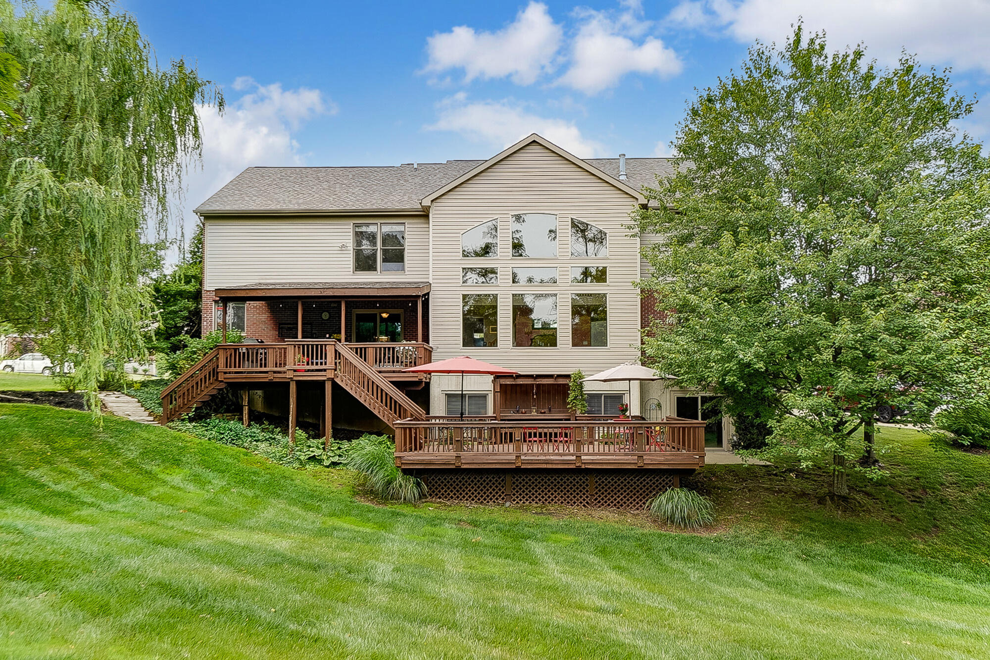 9996 Cedarwood Drive