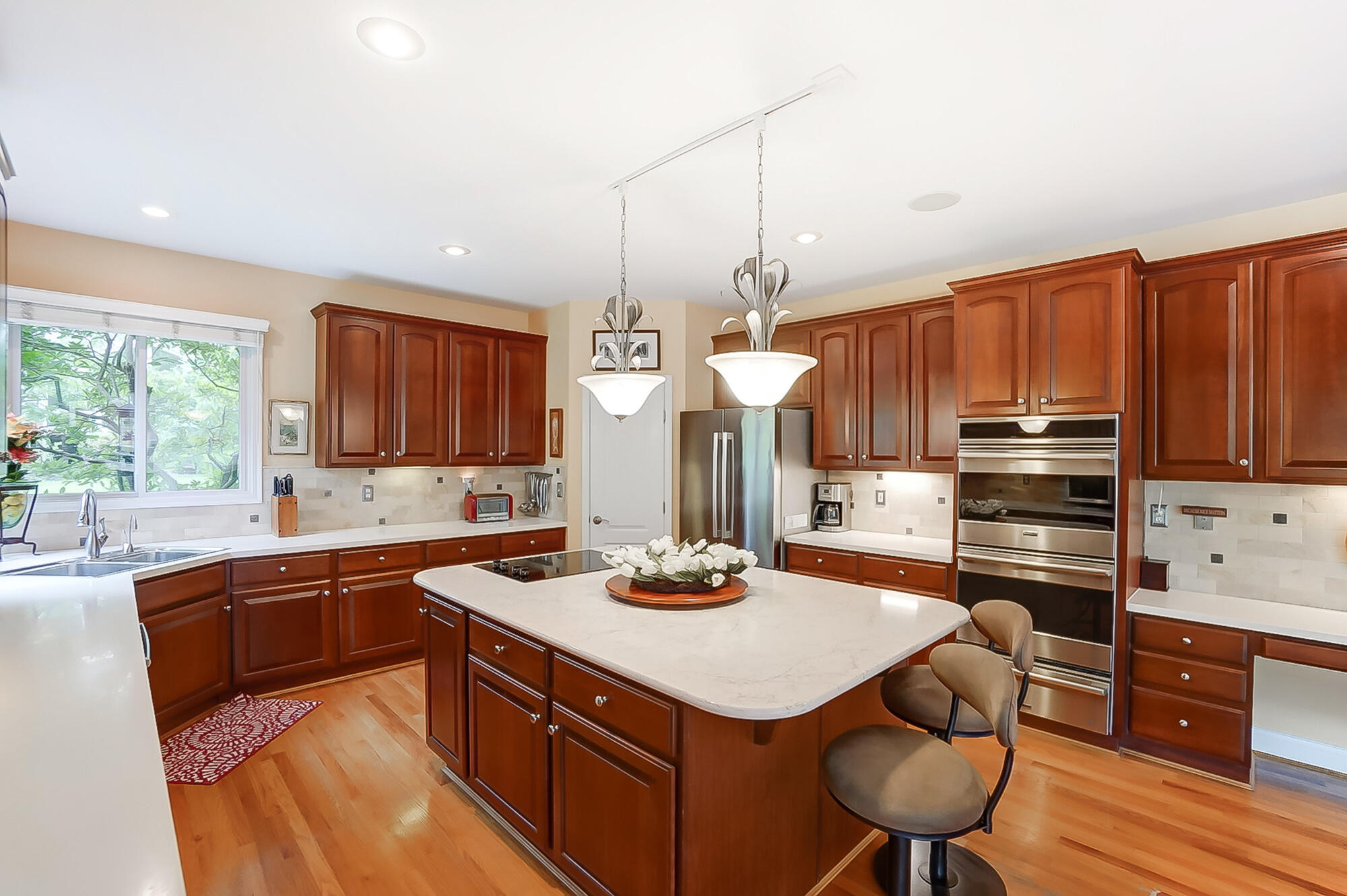 9996 Cedarwood Drive