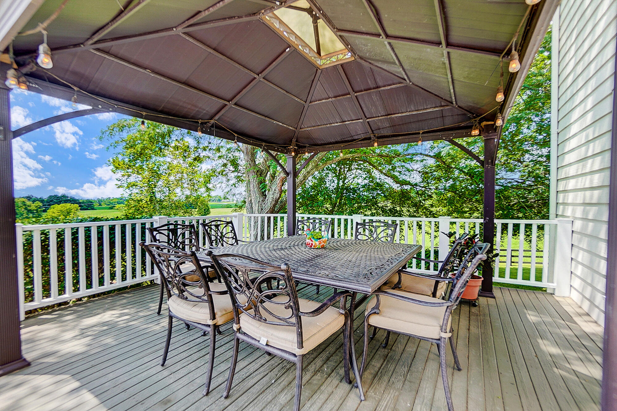 2677 Hathaway Road