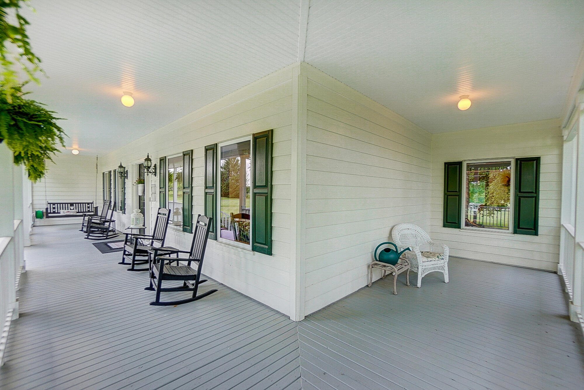 2677 Hathaway Road
