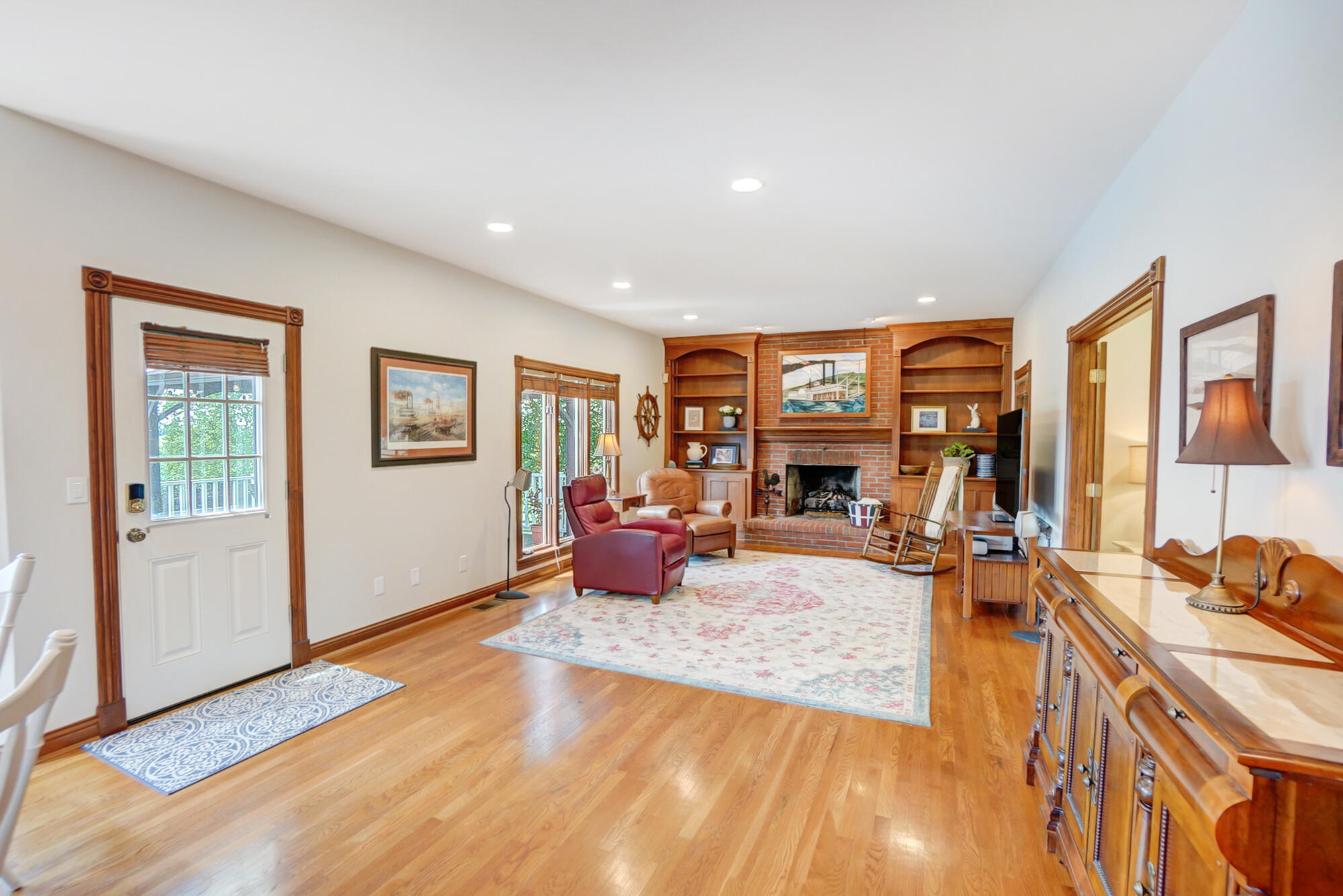 2677 Hathaway Road