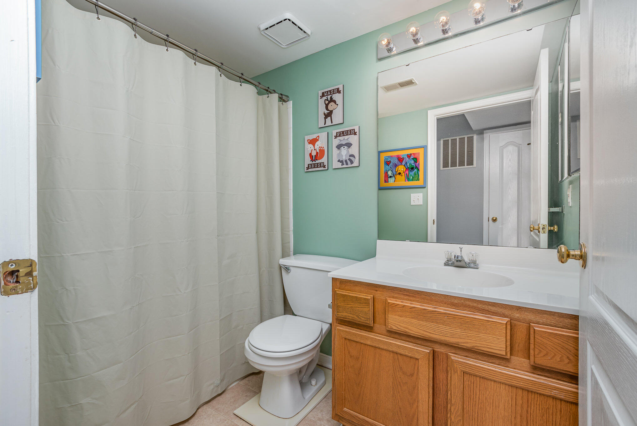 7335 Centrecrest Lane, E