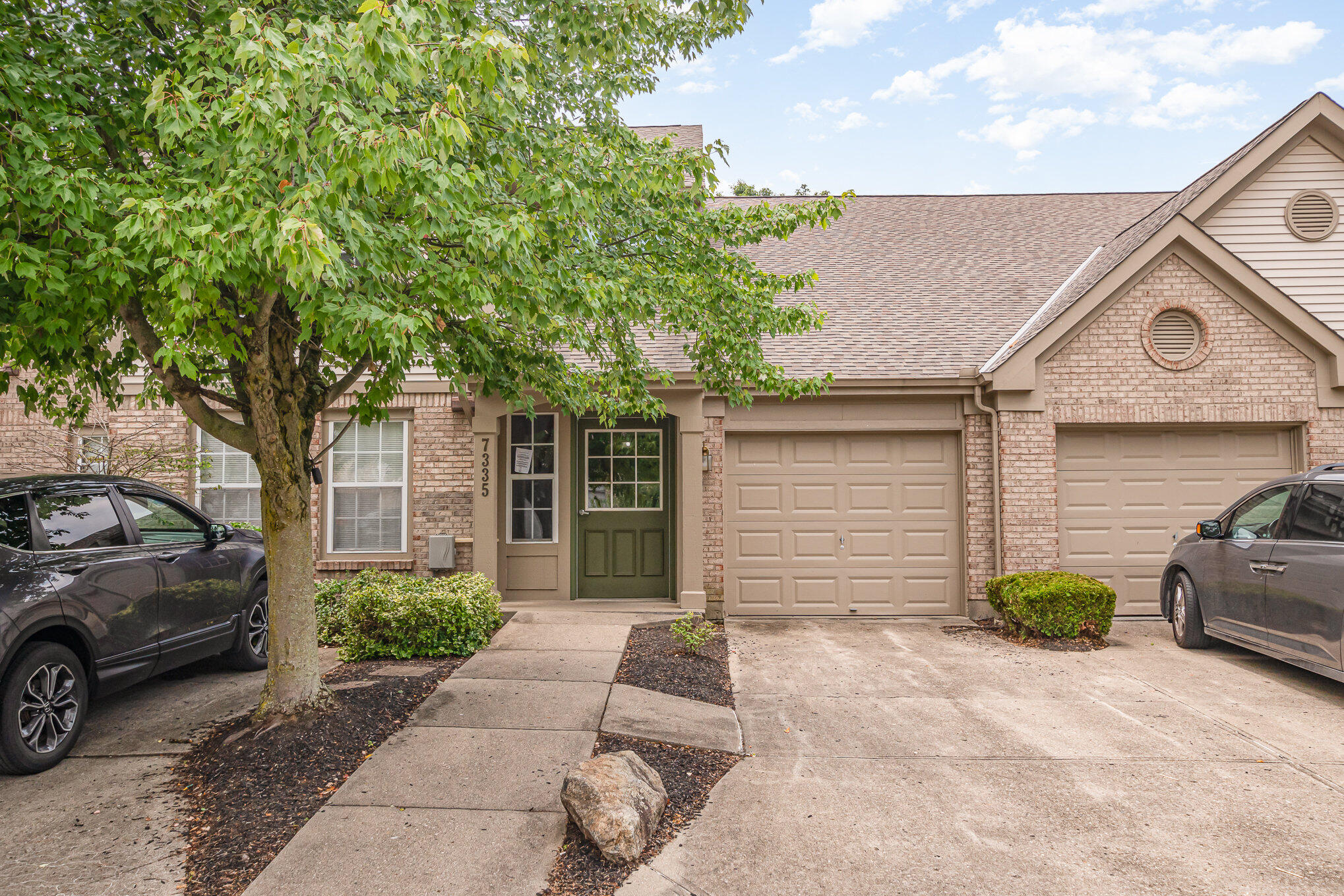 7335 Centrecrest Lane, E